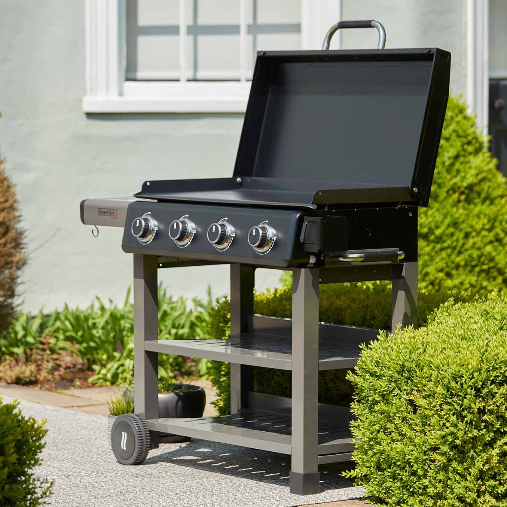 BBQs & Grills