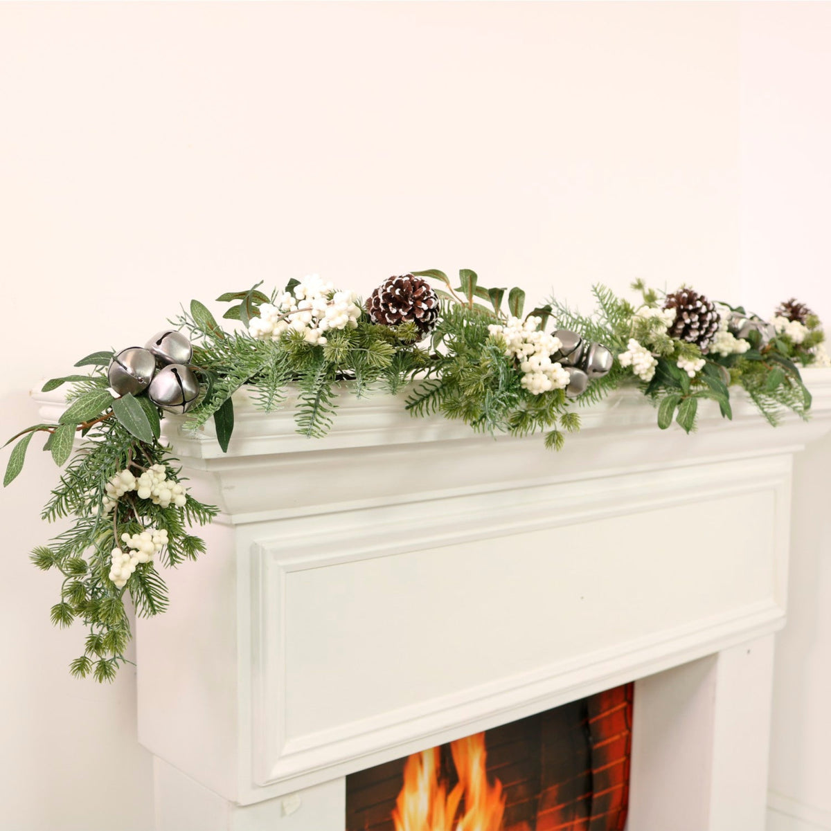 Premium Noel Nobel Berry & Bell Garland 160CM - Premium Noel Nobel Berry & Bell Garland 160CM Sterling Home 1