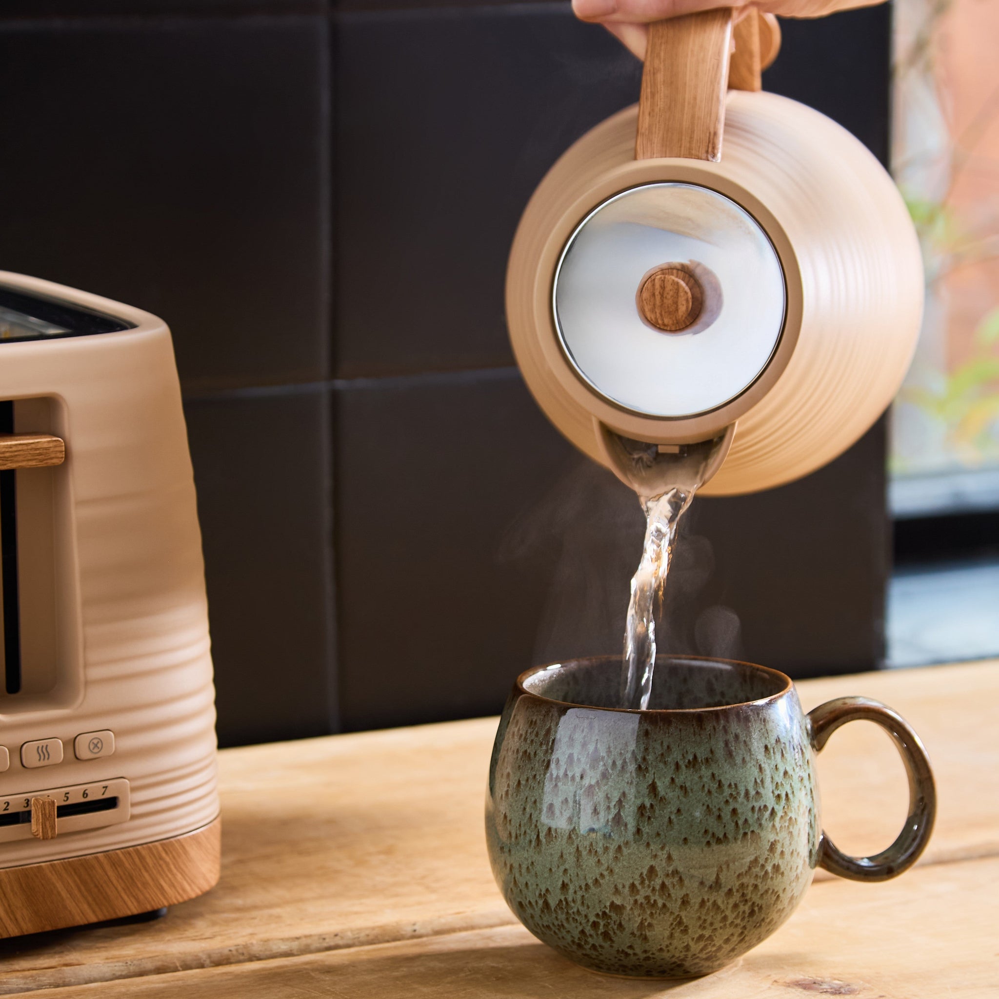 Morphy Richards Clay Brown Kettle Felspar 1.7L - Clay Brown Jug Kettle-Felspar 1.7L Sterling Home 2