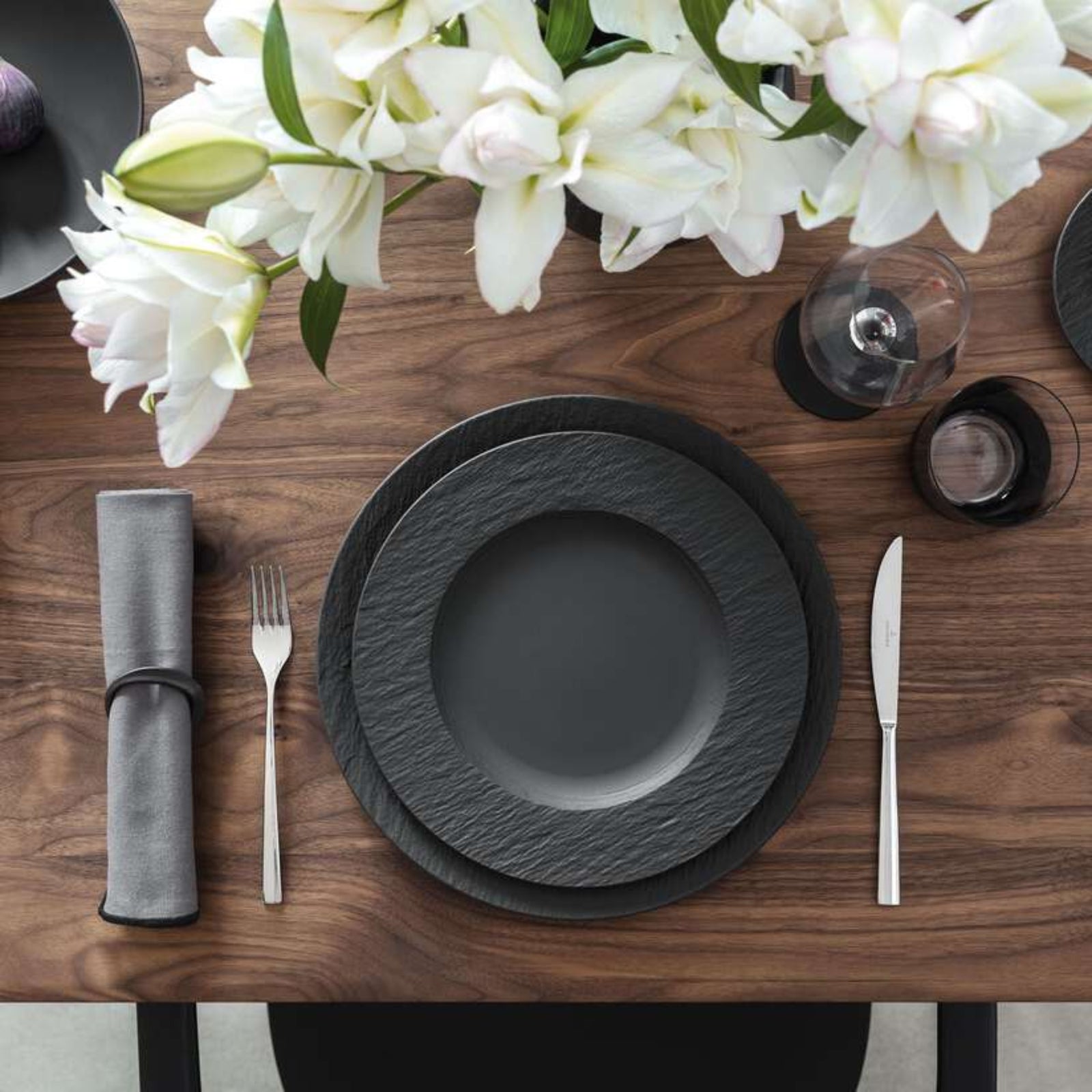 Villeroy & Boch Dinner Plate Black - Flat Plate 27CM Black Sterling Home 1