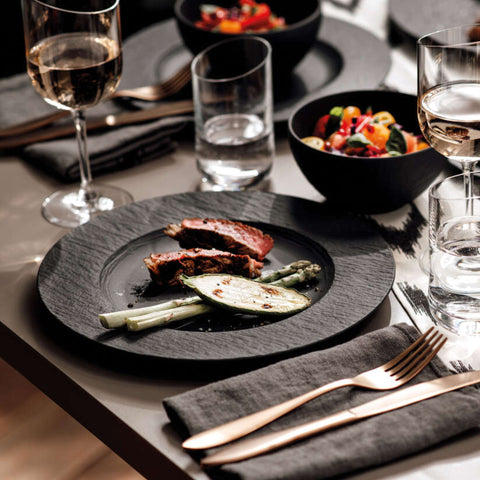 Villeroy & Boch Black Dinner Plate Sterling Home 2