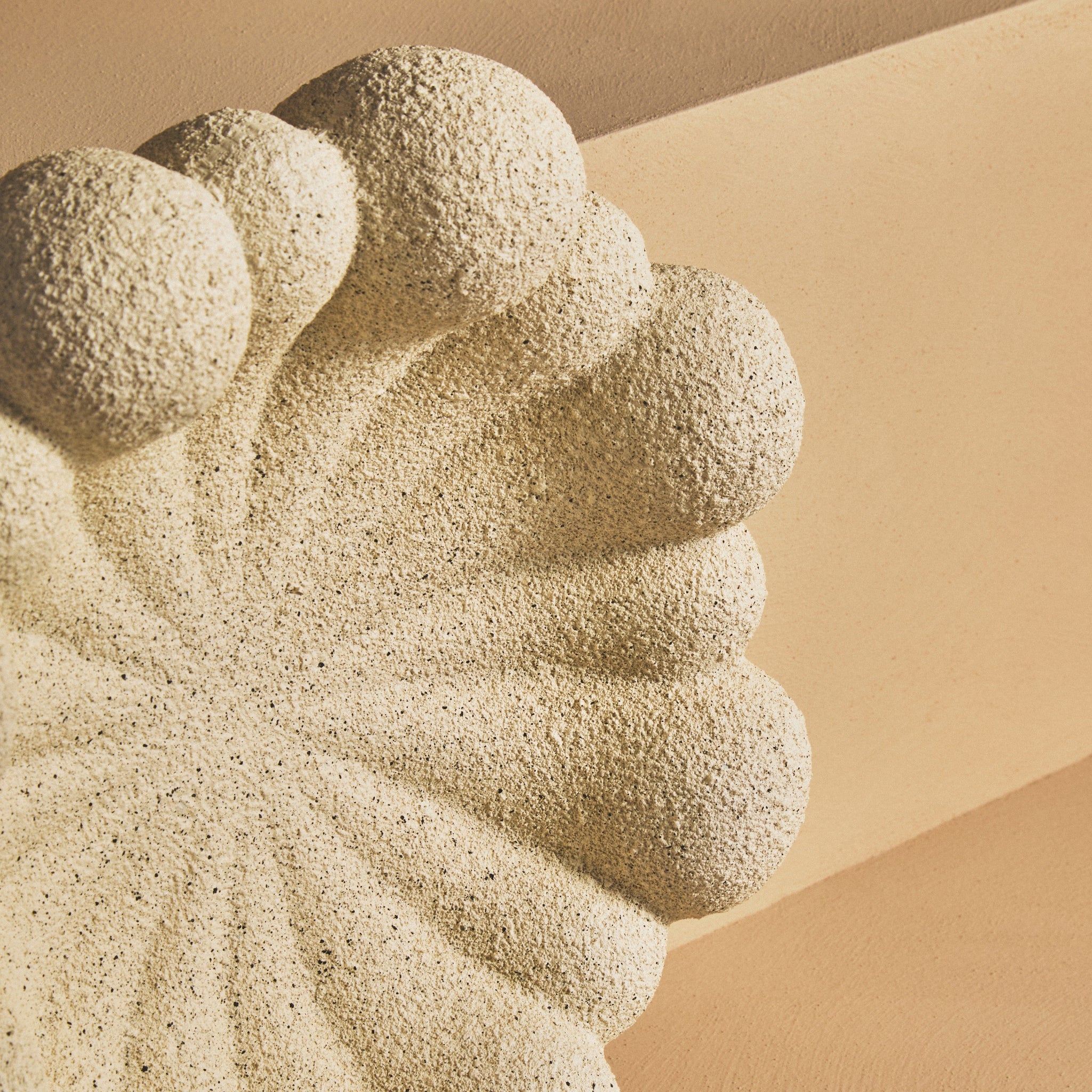 Broc Cream Bubble Design Bowl