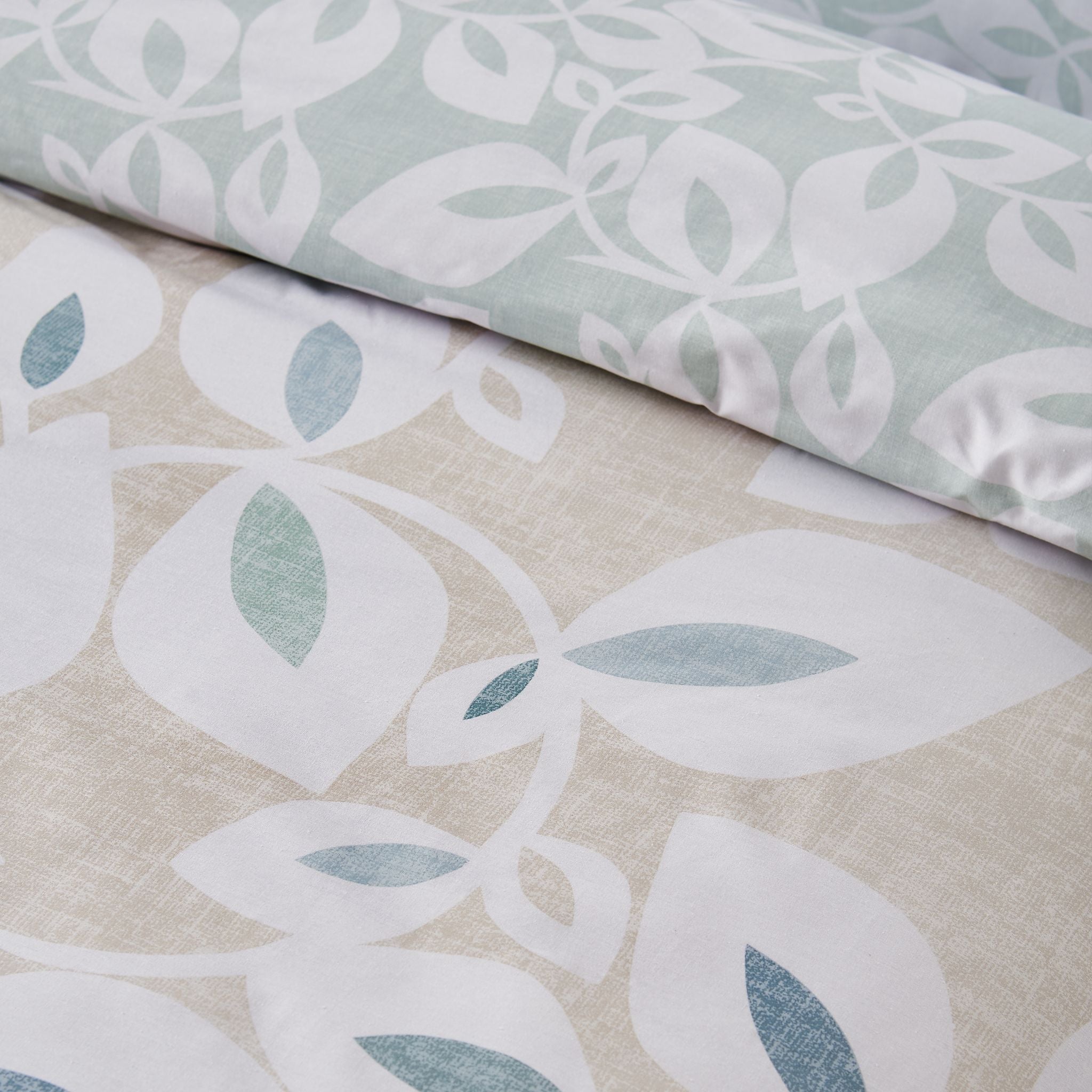 Catherine Lansfield Inga Leaf Natural Duvet Set - Inga Leaf Natural Duvet Set King Sterling Home 4