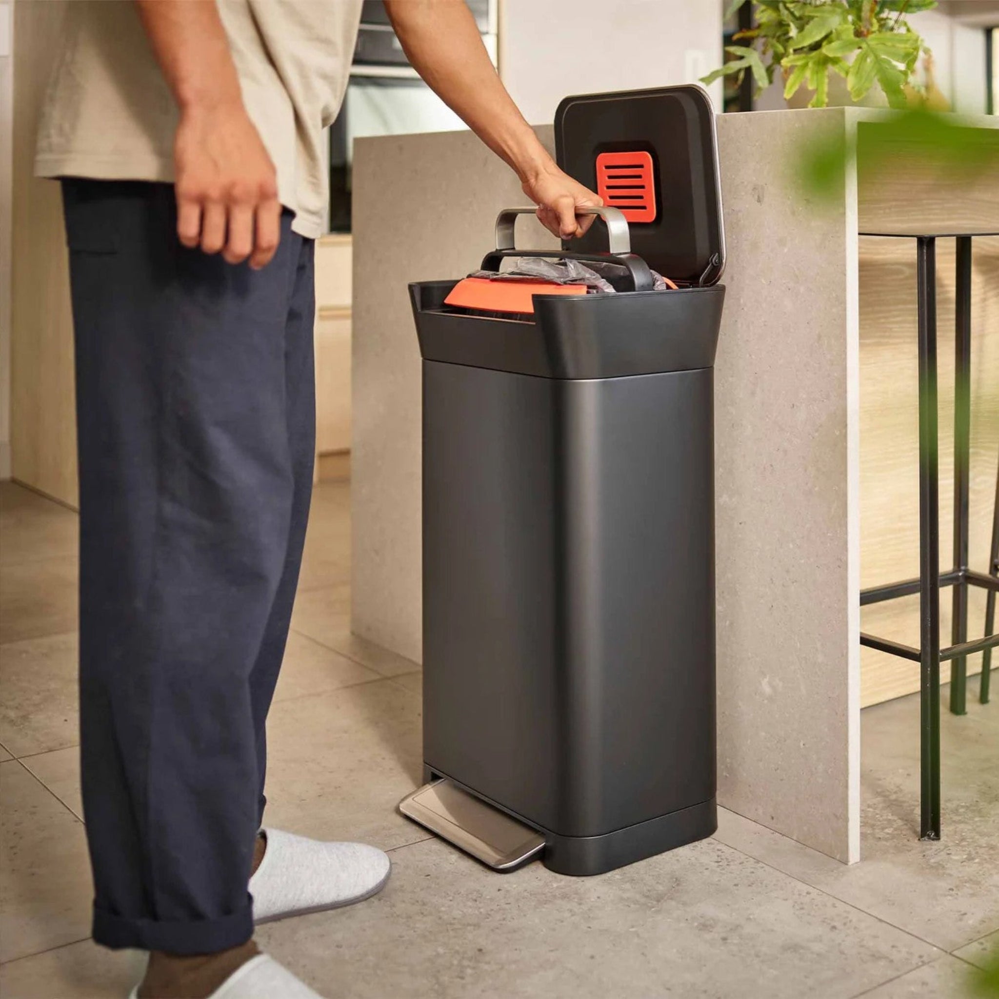 Joseph Joseph 30L Black Trash Compactor Sterling Home 1