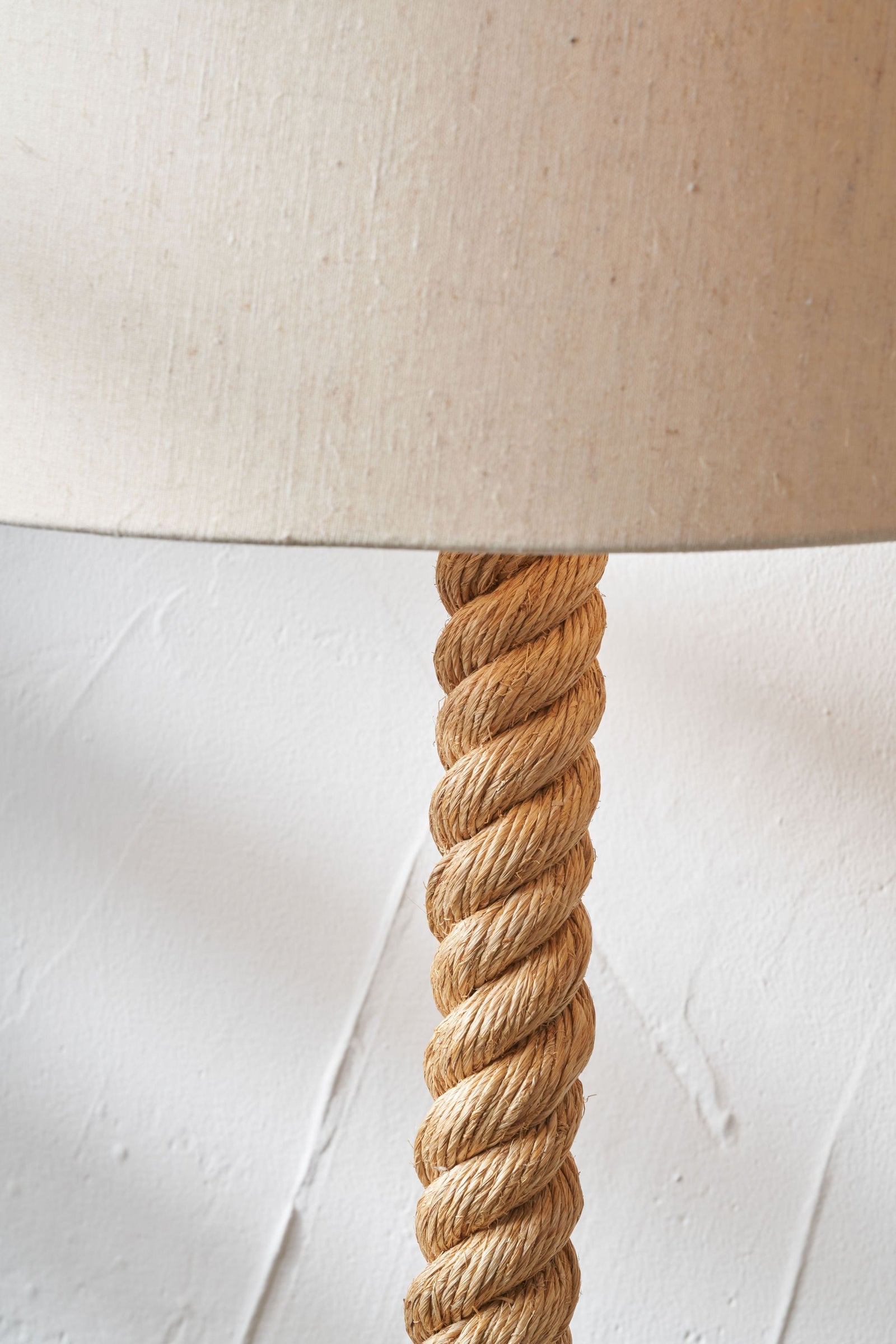 Martindale Rope Knot and Jute Floor Lamp - Martindale Rope Knot and Jute Floor Lamp