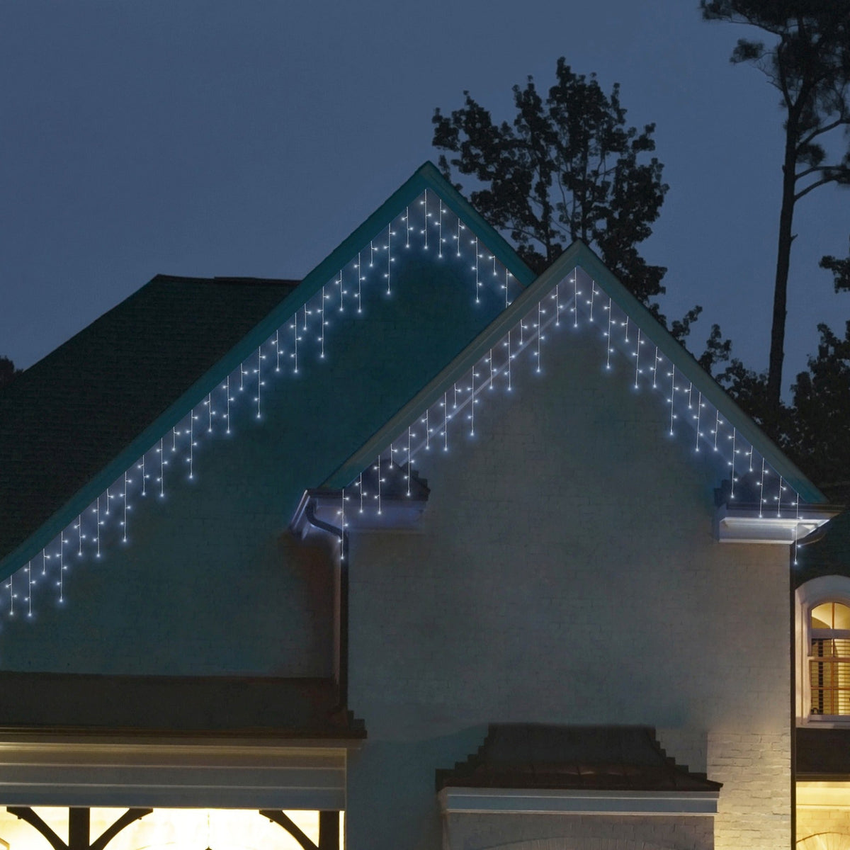LED Icicle Cool White Outdoor Lights - LED Icicle Cool White Outdoor Lights Sterling Home 2