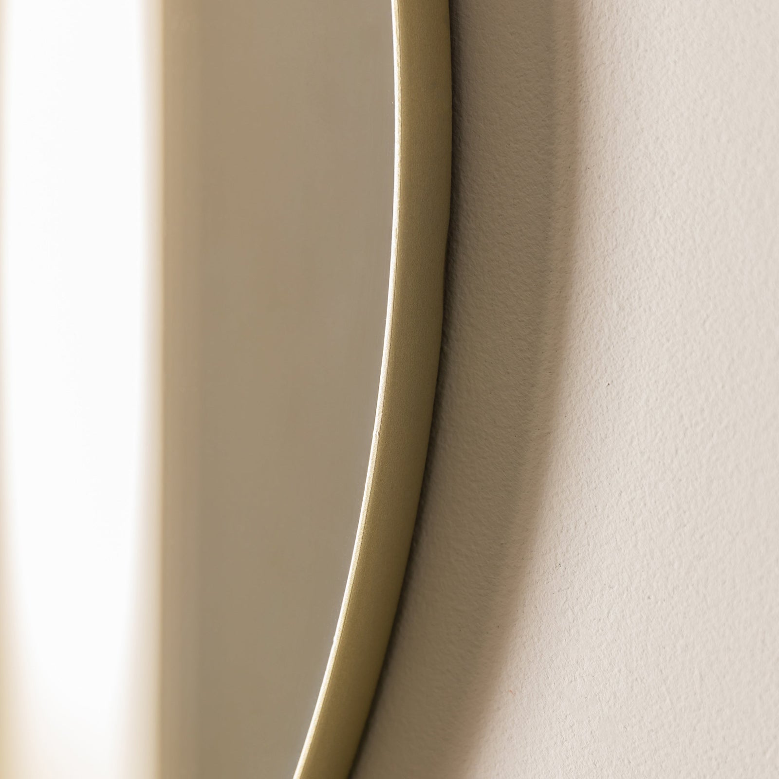 Bowie Round Gold Mirror - DHD Bowie Round Mirror Champagne 80X80CM Sterling Home 4