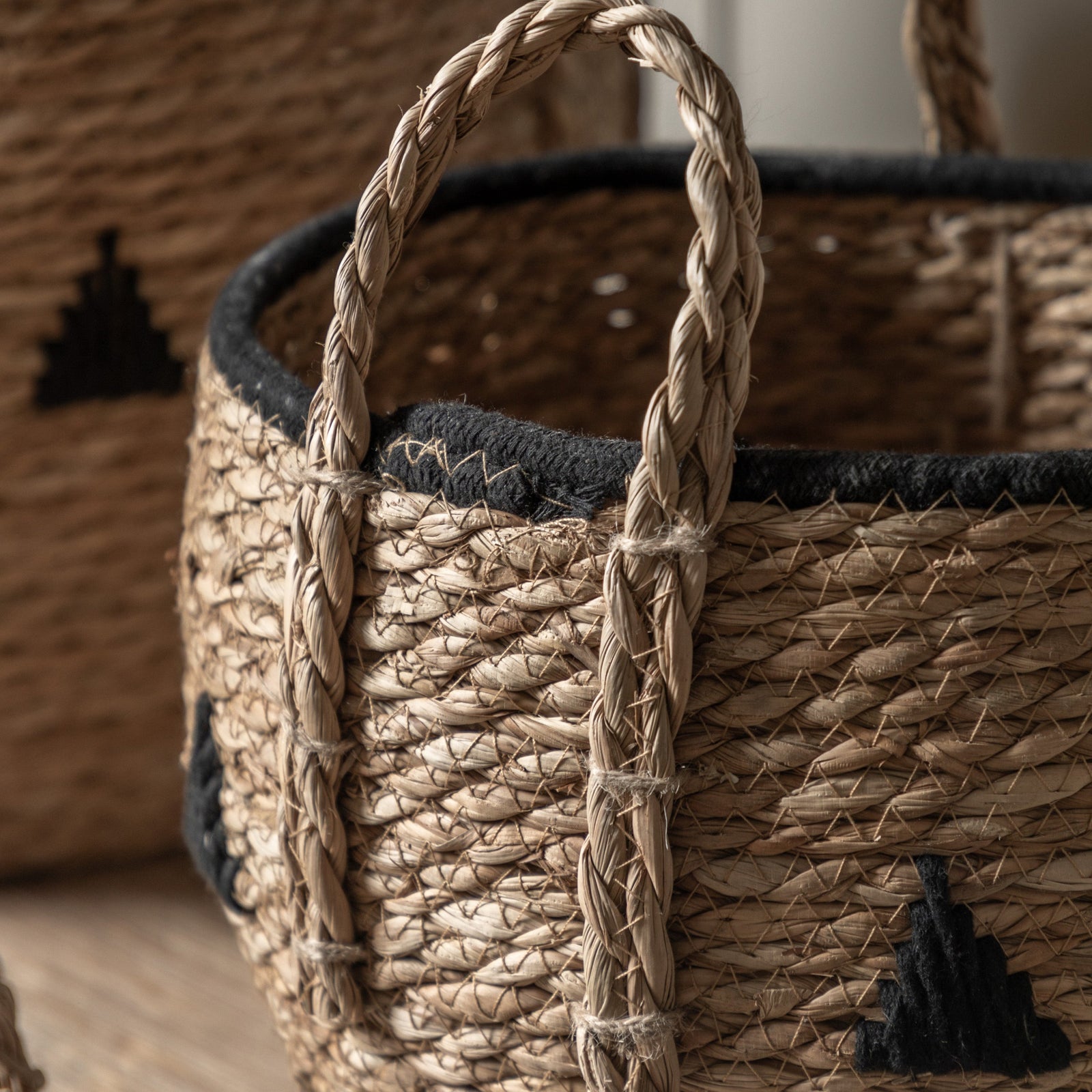 Alid Set Of 3 Natural And Black Baskets - Alid Baskets Natural & Black Set of 3 Sterling Home 2