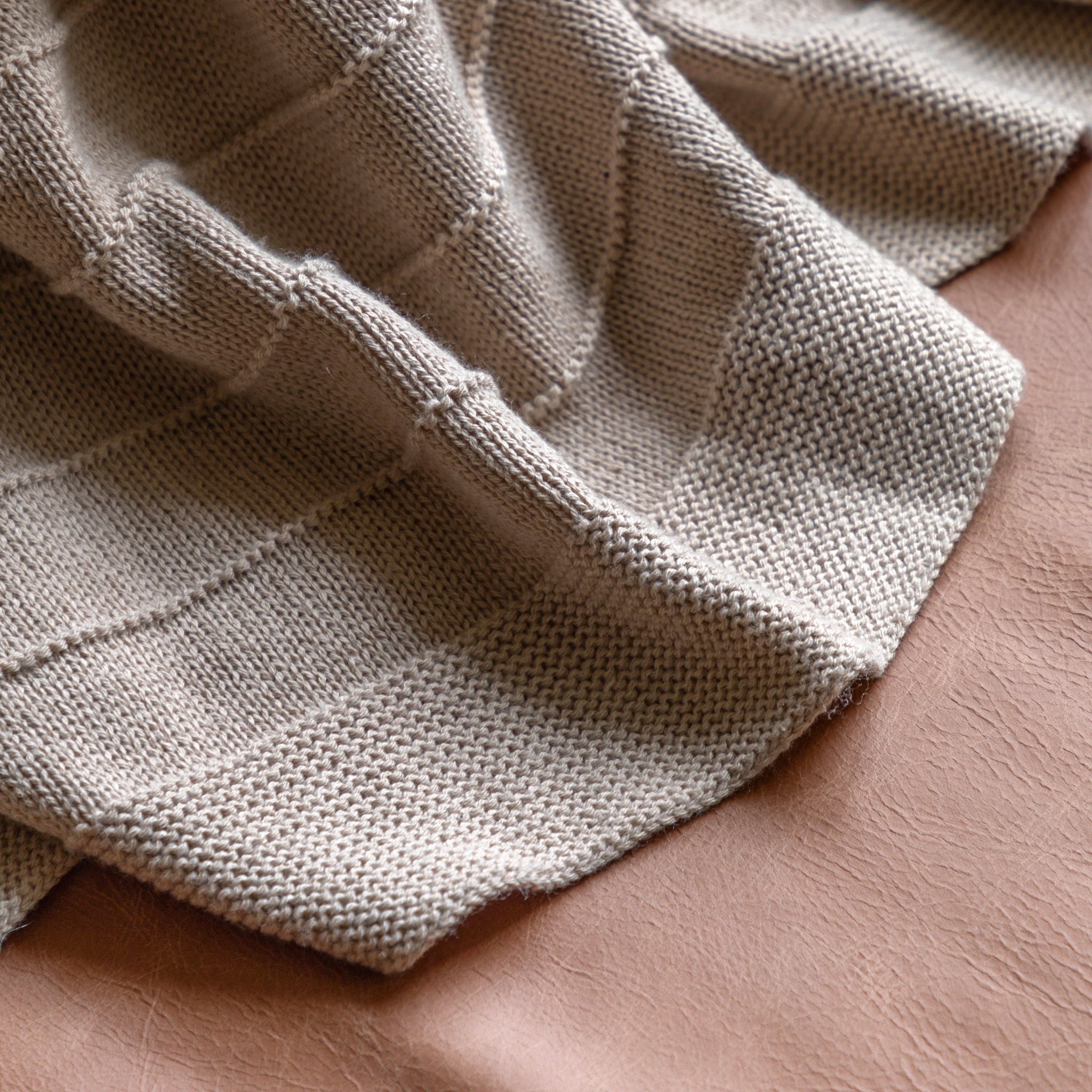 Florence Knit Cream Throw - Florence Knit Throw Taupe 130x170CM Sterling Home 3