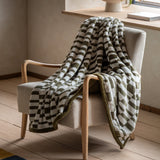 Lohko Sherpa Green Throw