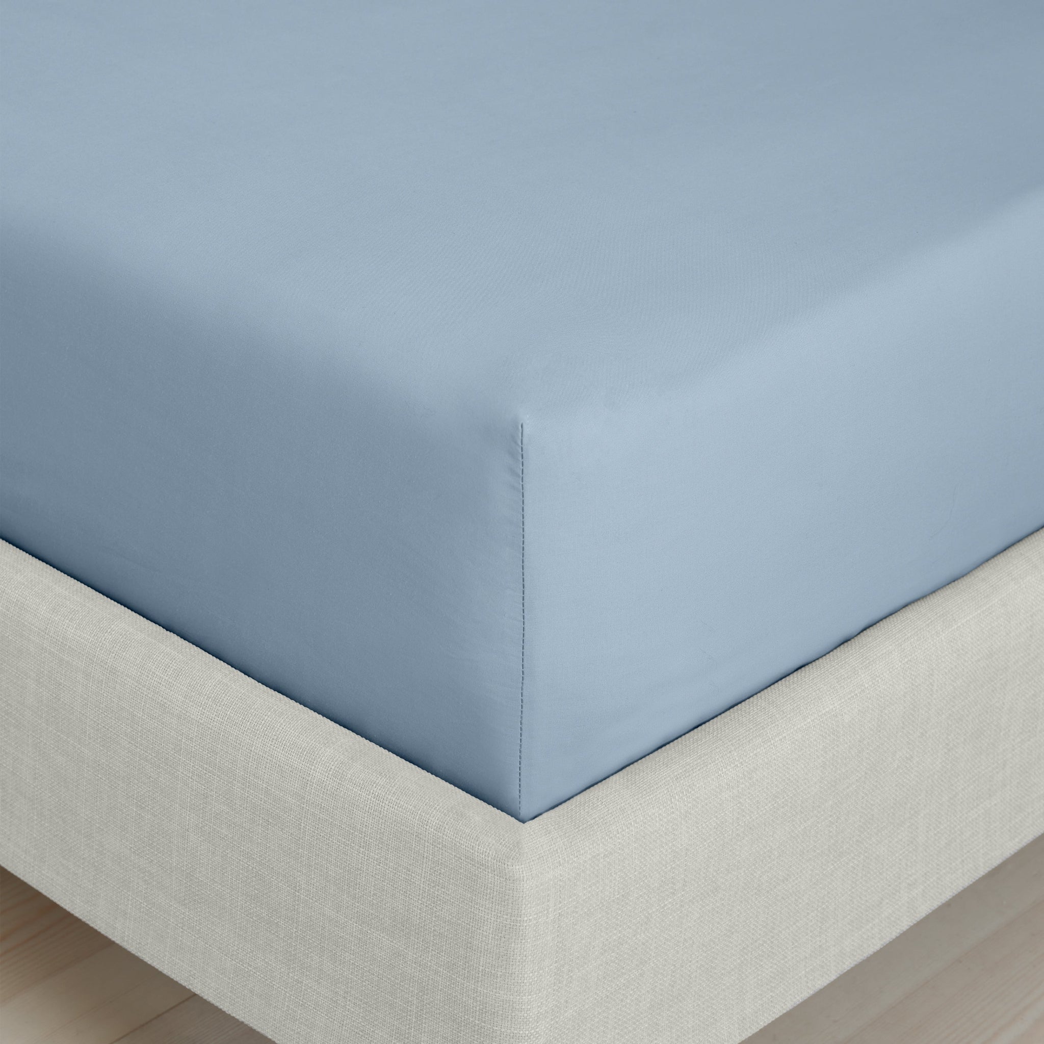 200TC Percale Blue Double Fitted Sheet Sterling Home 2