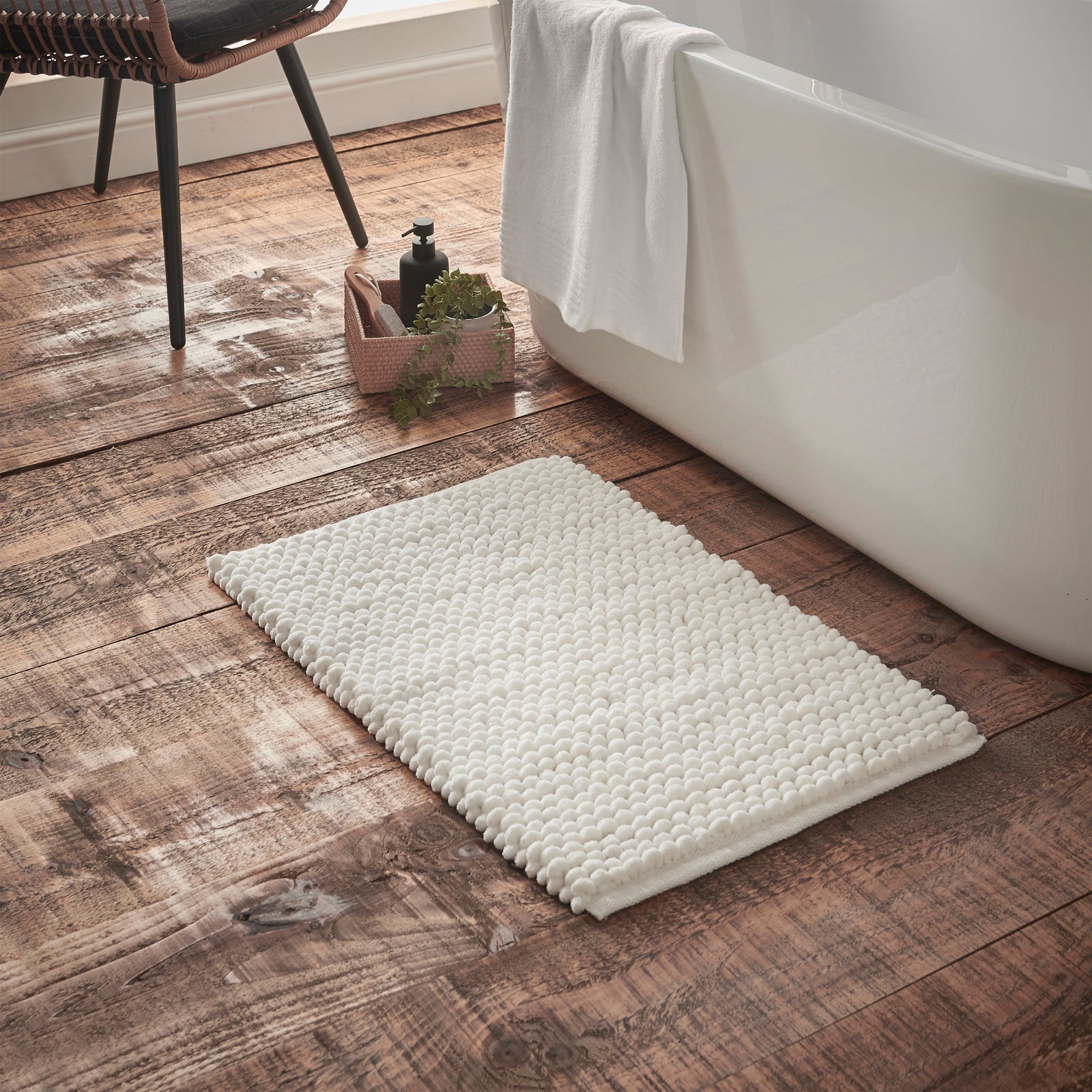 Bianca Aspen Bobble Bath Mat White - Aspen Bobble Bath Mat White Sterling Home 1