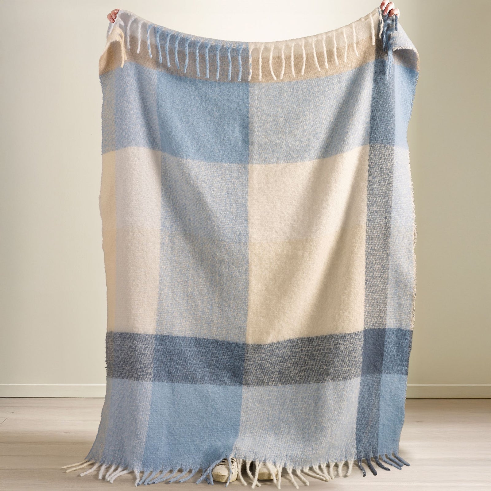 Catherine Lansfield Faux Mohair Check Throw Blue - Faux Mohair Check Throw 130X170CM Blue Sterling Home 1