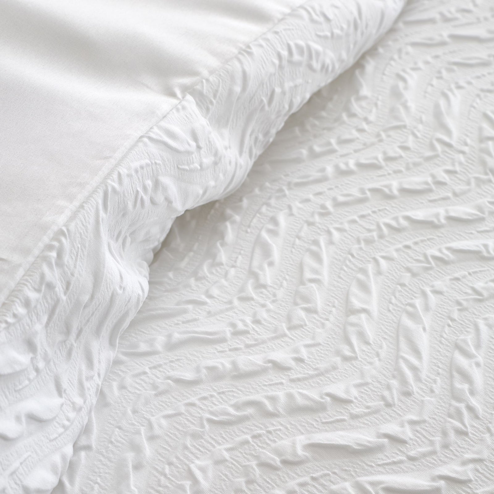 Catherine Lansfield Heatset Wave White Duvet Set - Heatset Wave White Duvet Set King Sterling Home 2