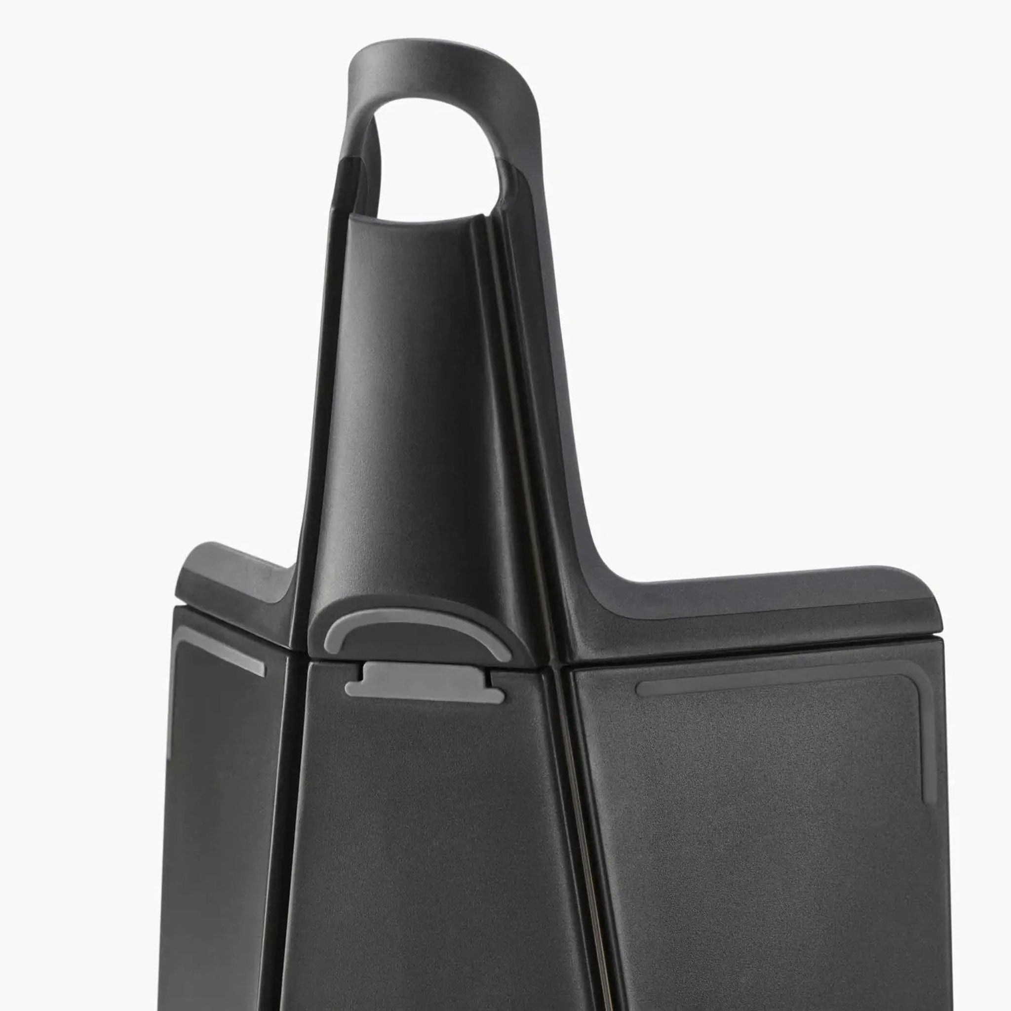 Joseph Joseph Black Chop2Pot Large Folding Chopping Board - Chop2Pot Large Black Sterling Home 2