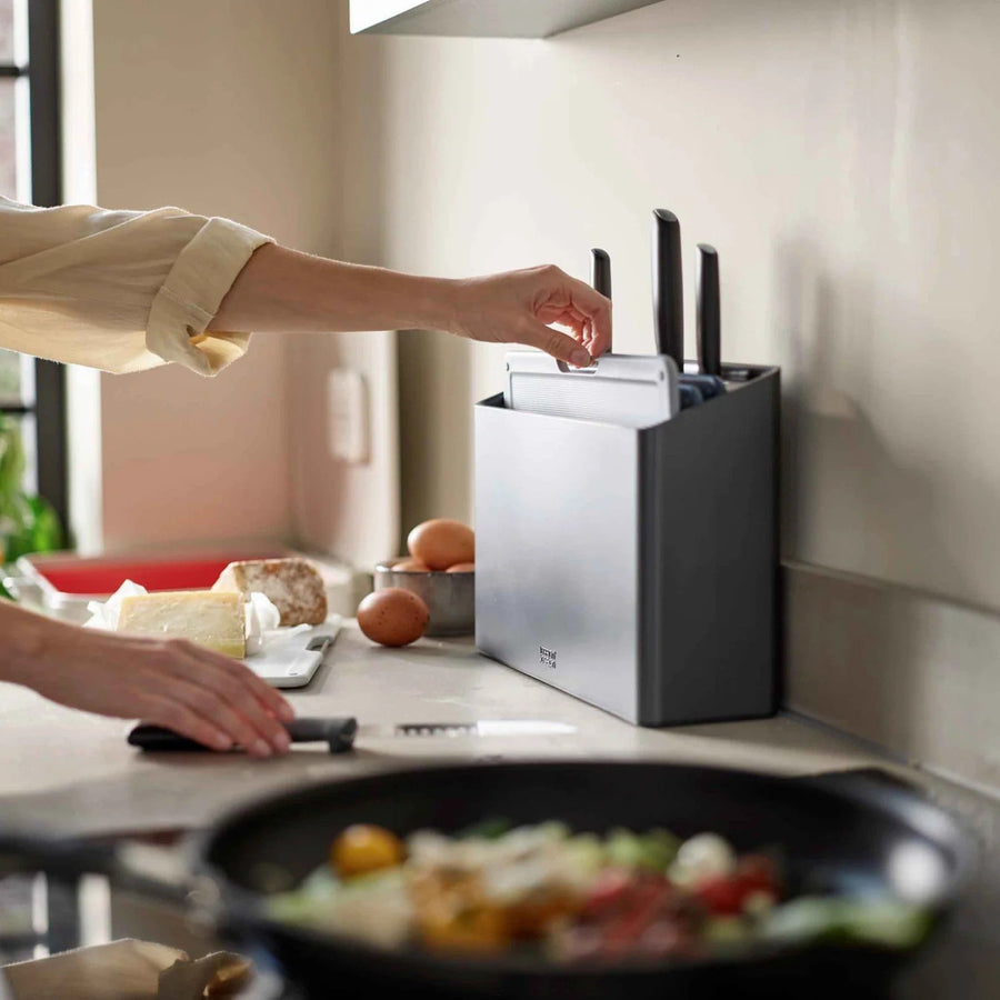 Joseph Joseph Grey Folio Plus Knife and Chopping Board Set - Folio Plus Knife Chopping Board Set Grey Sterling Home 1