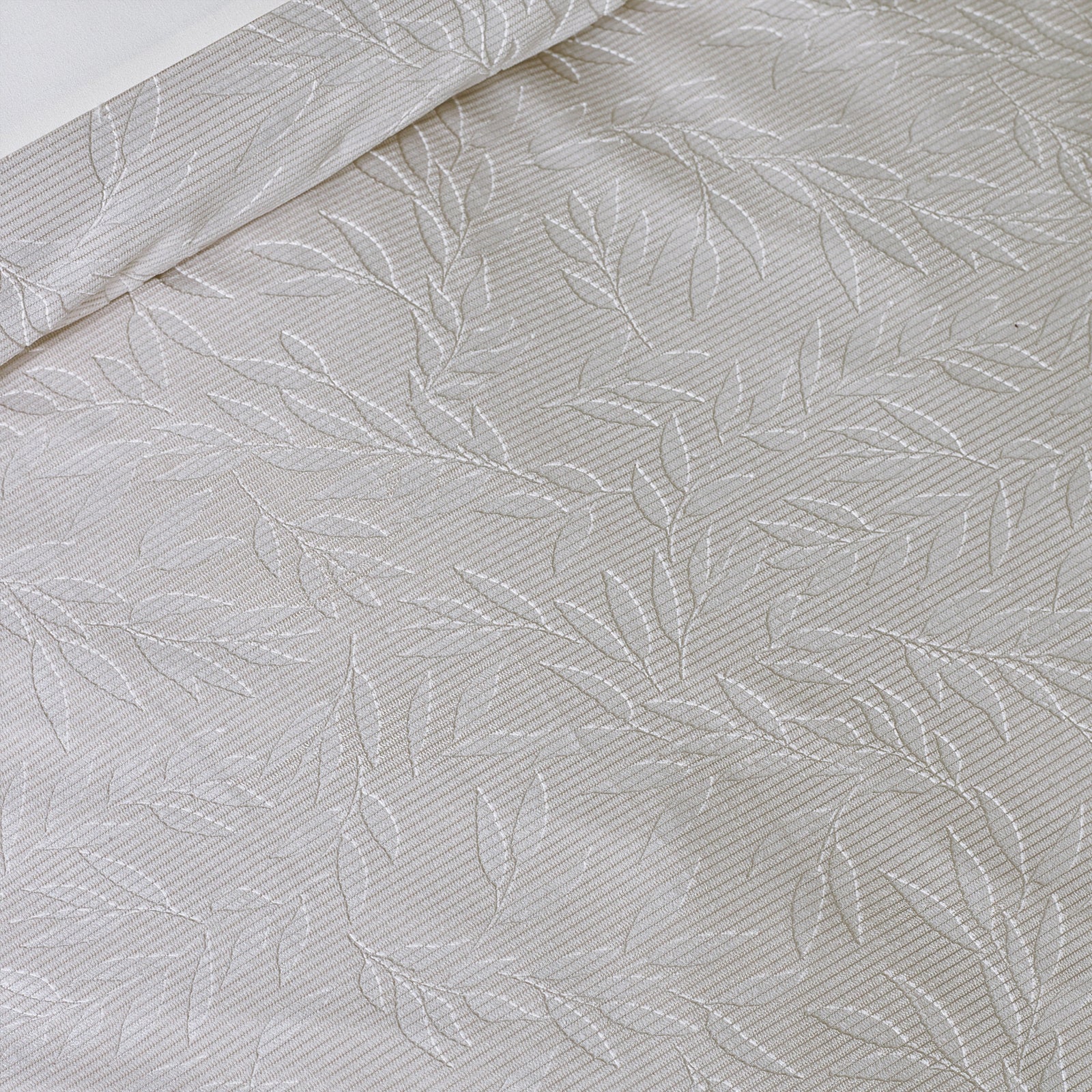 Corded Leaves Duvet Set Single Sterling Home 3