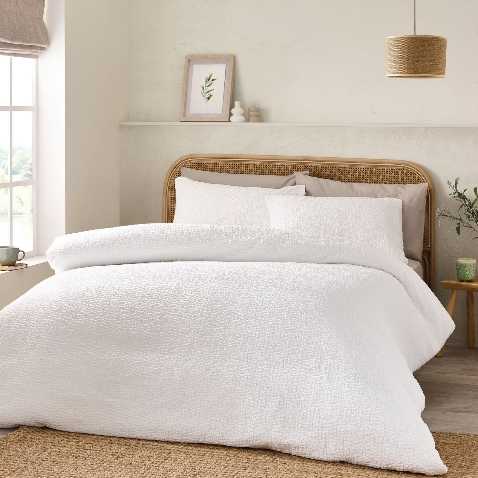 Catherine Lansfield Crinkle Seersucker White Duvet Set - Crinkle Seersucker White Duvet Set King Sterling Home 1