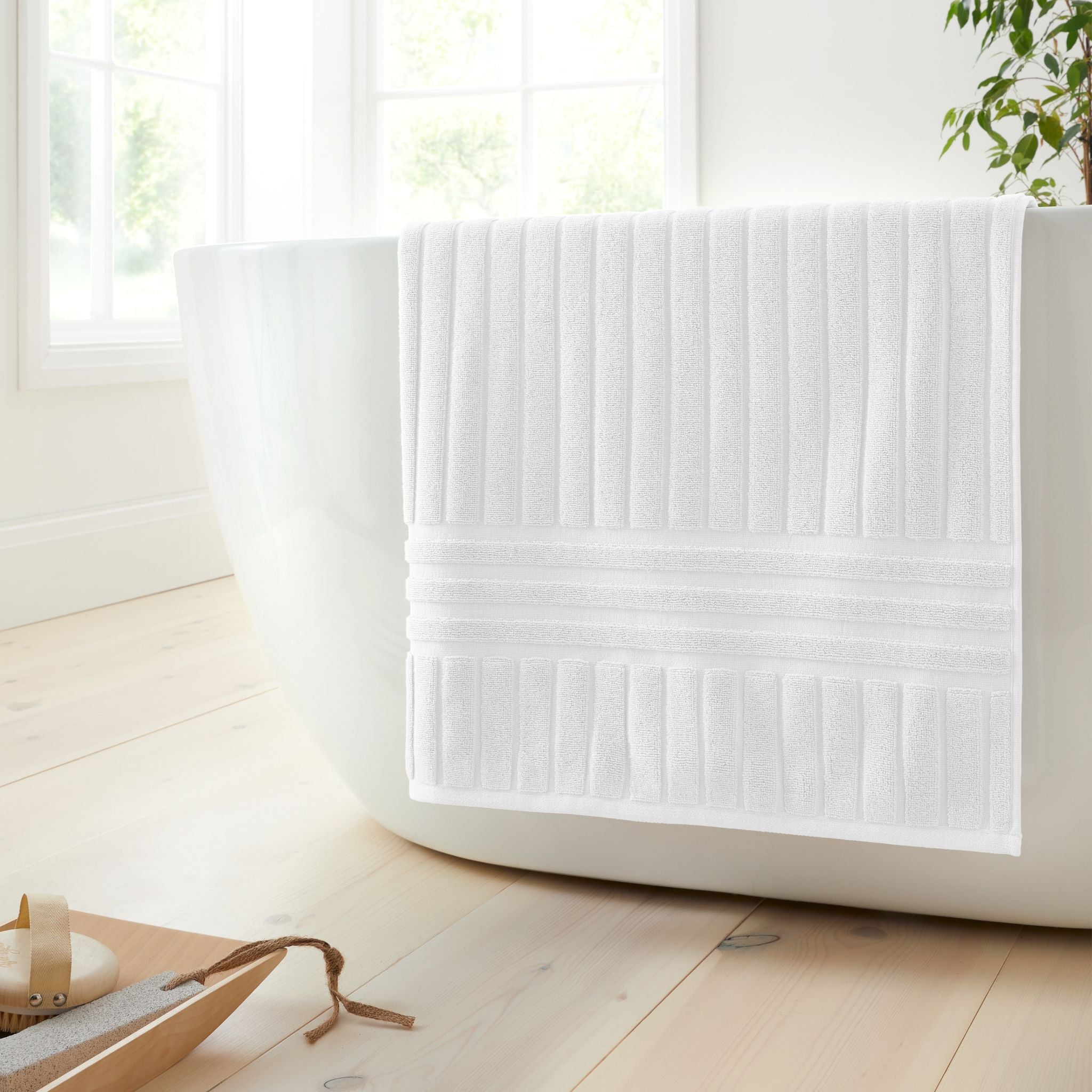 Bianca Hotel Towel White - Hotel Bath Towel White Sterling Home 2