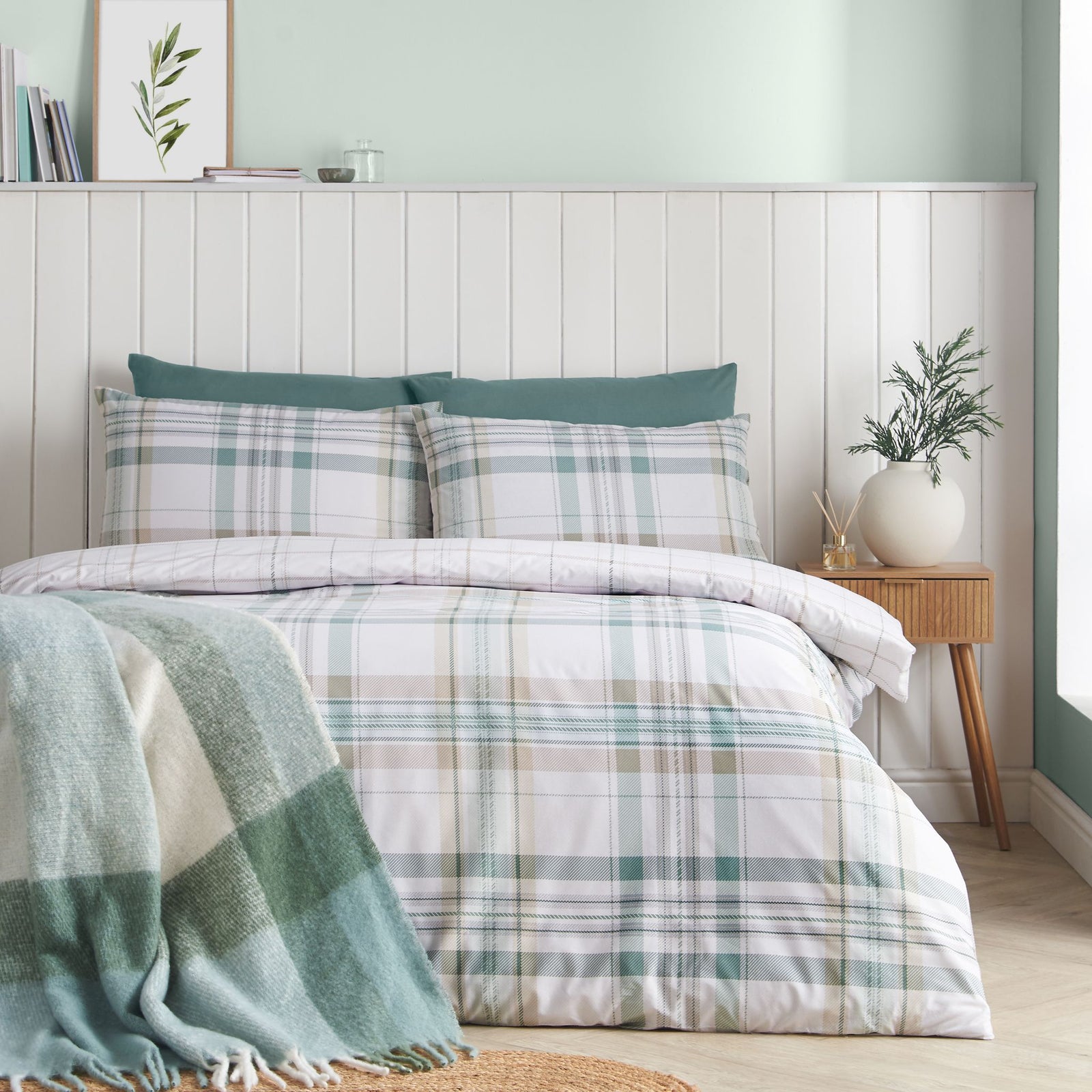 Catherine Lansfield Cartmel Check Green Duvet Set - SALE Cartmel Check Green Duvet Set Sterling Home 1