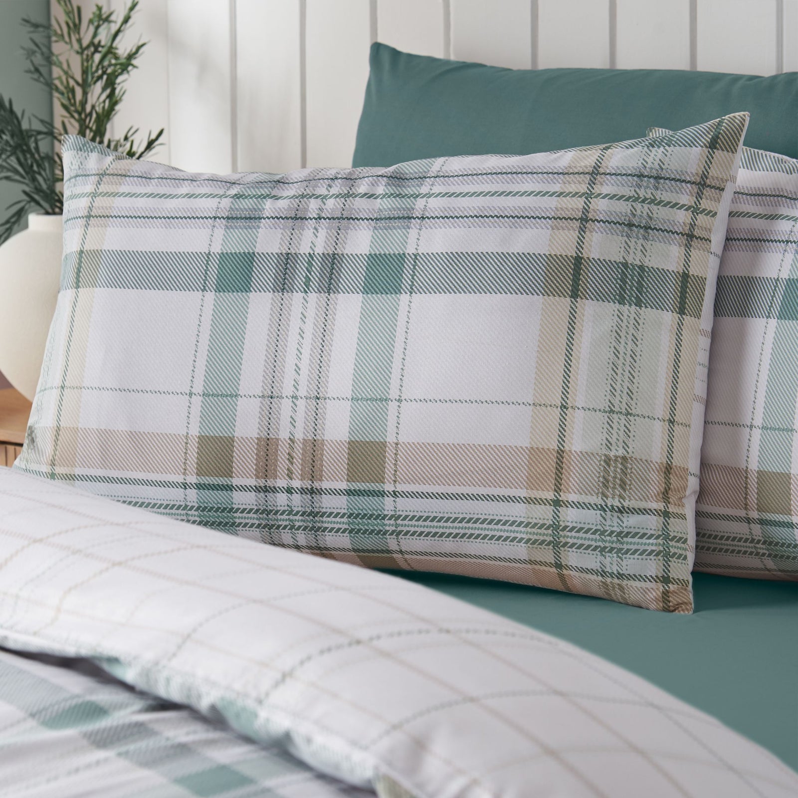 Catherine Lansfield Cartmel Check Green Duvet Set - SALE Cartmel Check Green Duvet Set Sterling Home 3