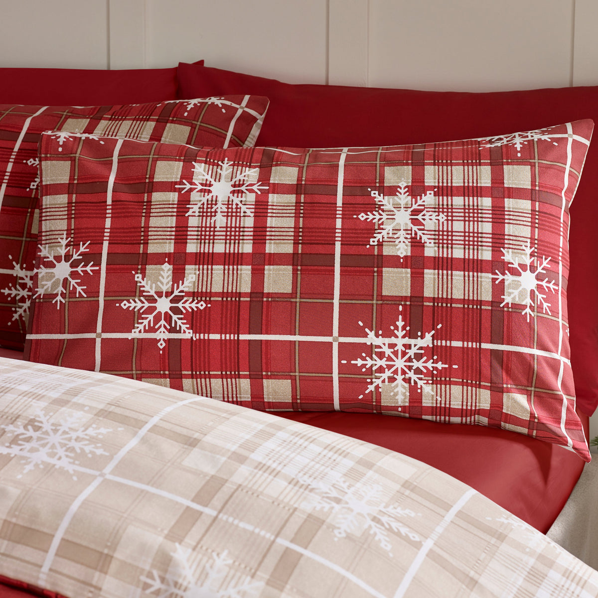 Catherine Lansfield Christmas Scandi Check Duvet Set - Cl Christmas Scandi Check Duvet Set Double Sterling Home 4