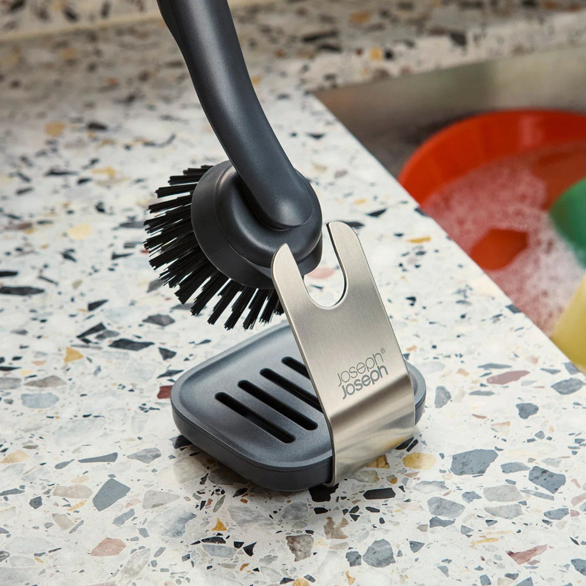 Joseph Joseph Grey Washing Up Brush With Stand - Dish Brush with Dock Sterling Home 2