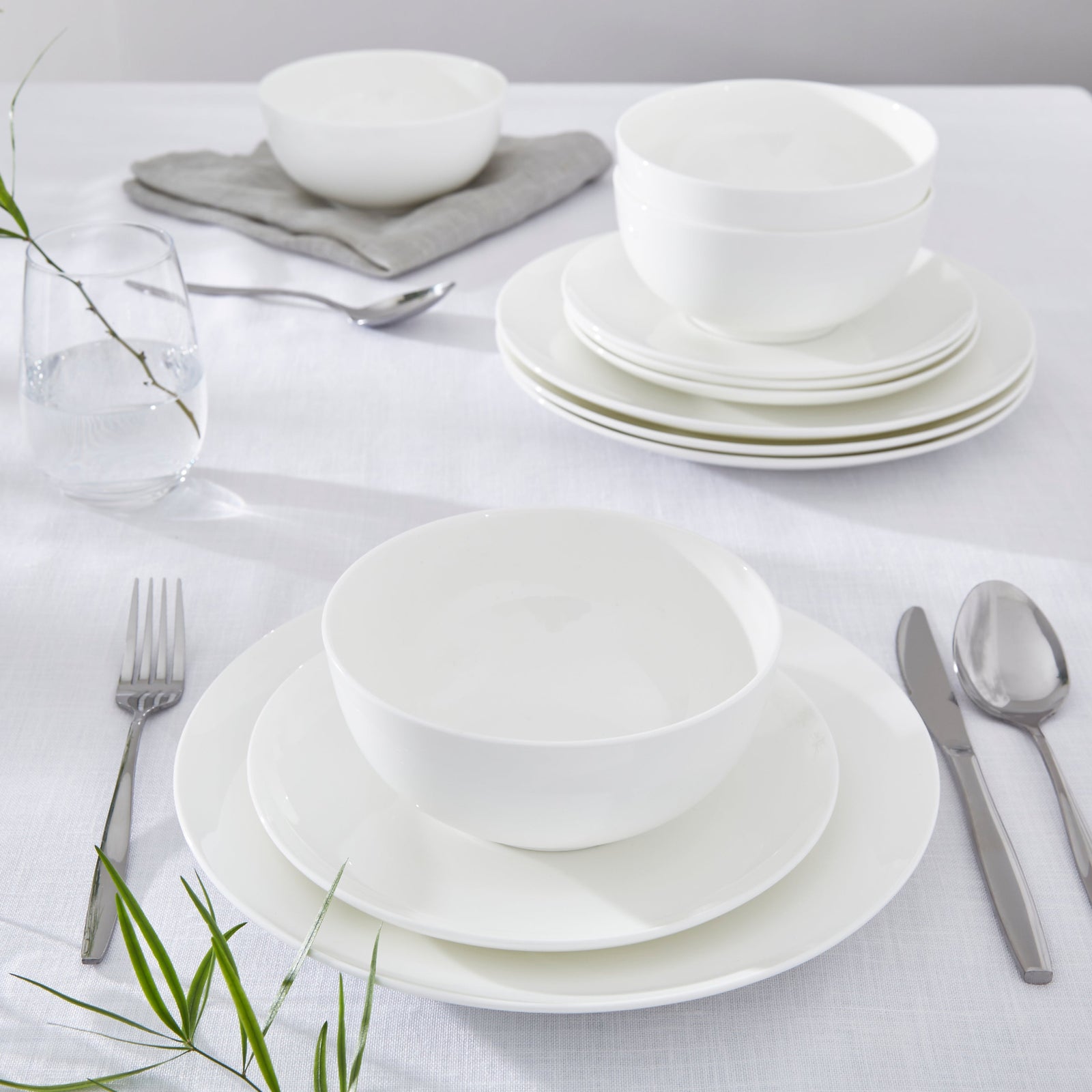 Serendipity Coupe 12 Piece Set Sterling Home 3