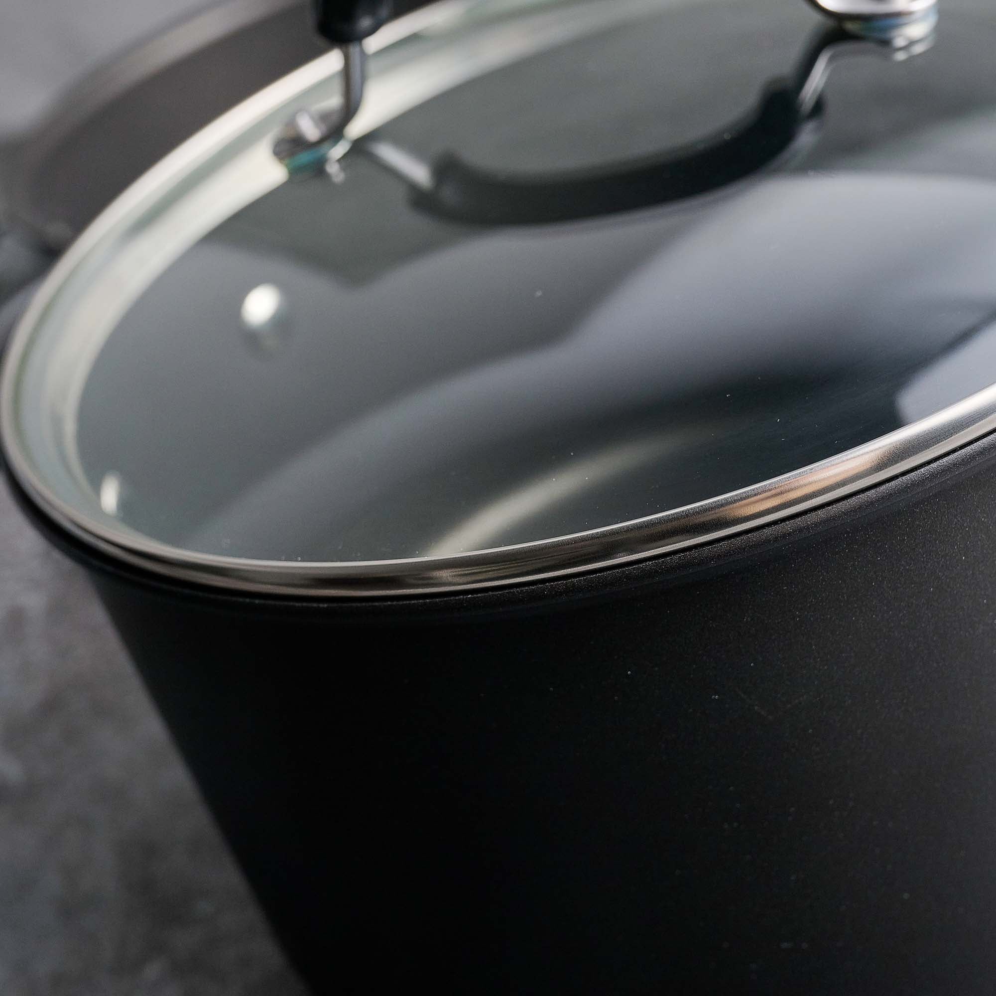 Circulon Total Hard Anodised Stockpot - Circulon Total HA 24CM /5.7L Cov Stockpot Accessories Sterling Home 4
