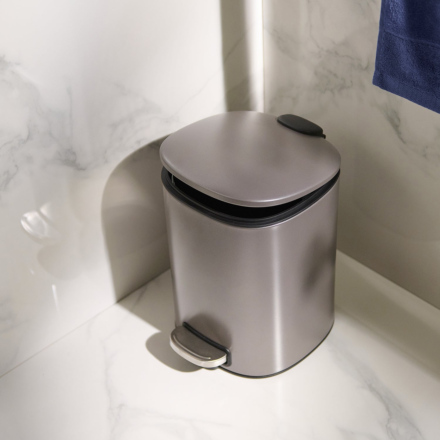 Santorini Platinium Pedal Bin - SALE Santorini 5L Pedal Bin Platinum Accessories Sterling Home 3