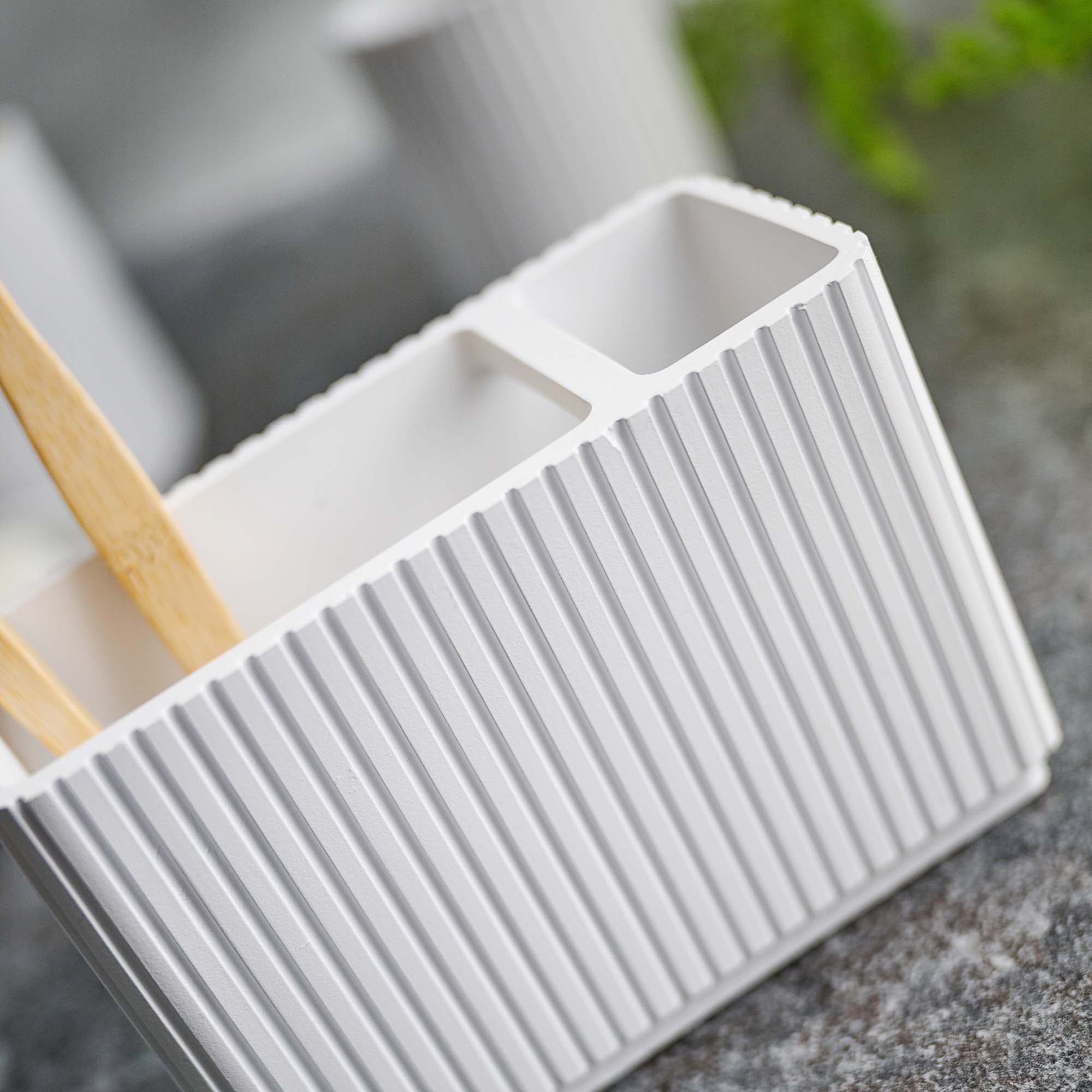 Berkeley White Toothbrush Tidy - Berkeley Toothbrush Tidy White Accessories Sterling Home 3