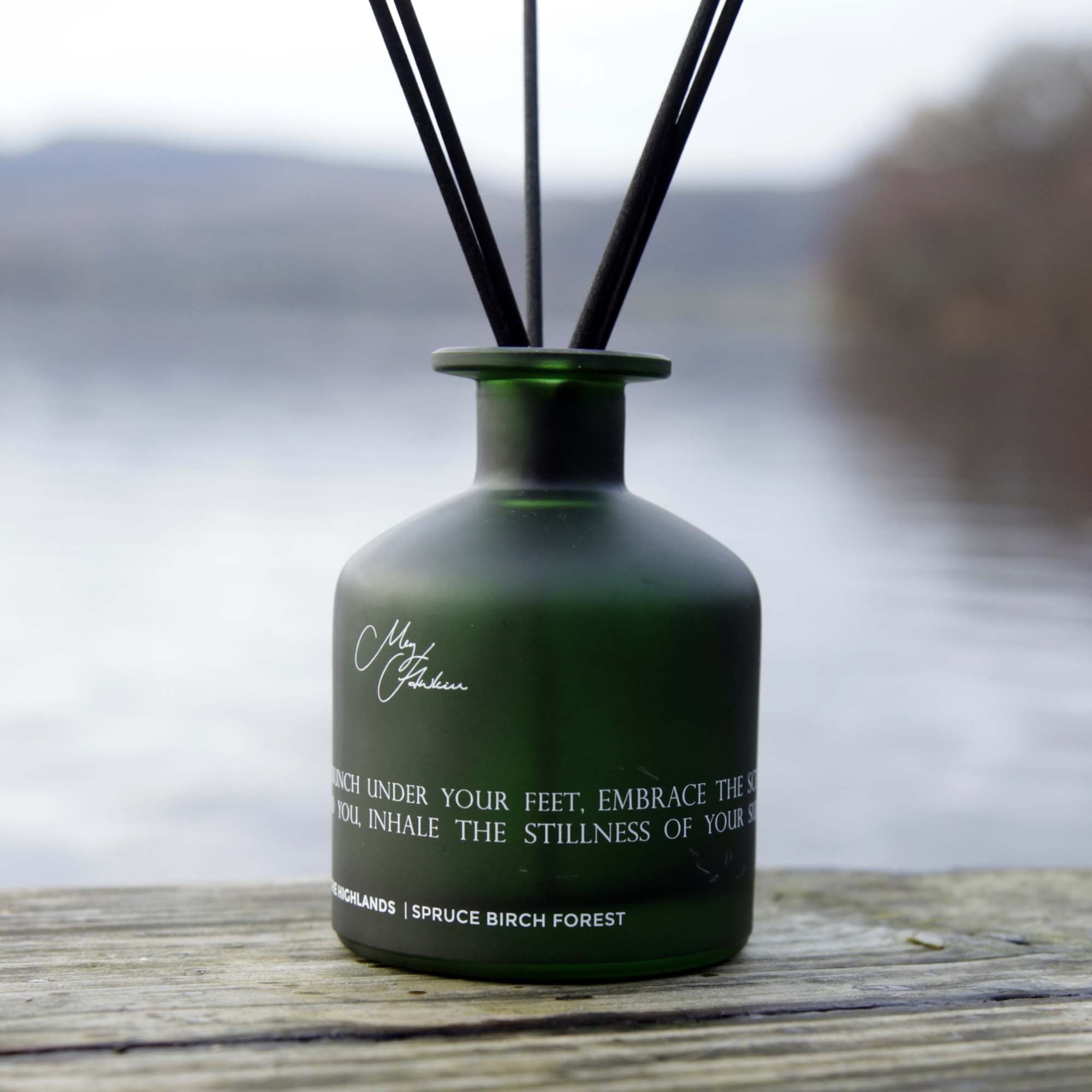 Meg Hawkins The Highlands Reed Diffuser - Diffuser The Higlands (Stag) Accessories Sterling Home 1