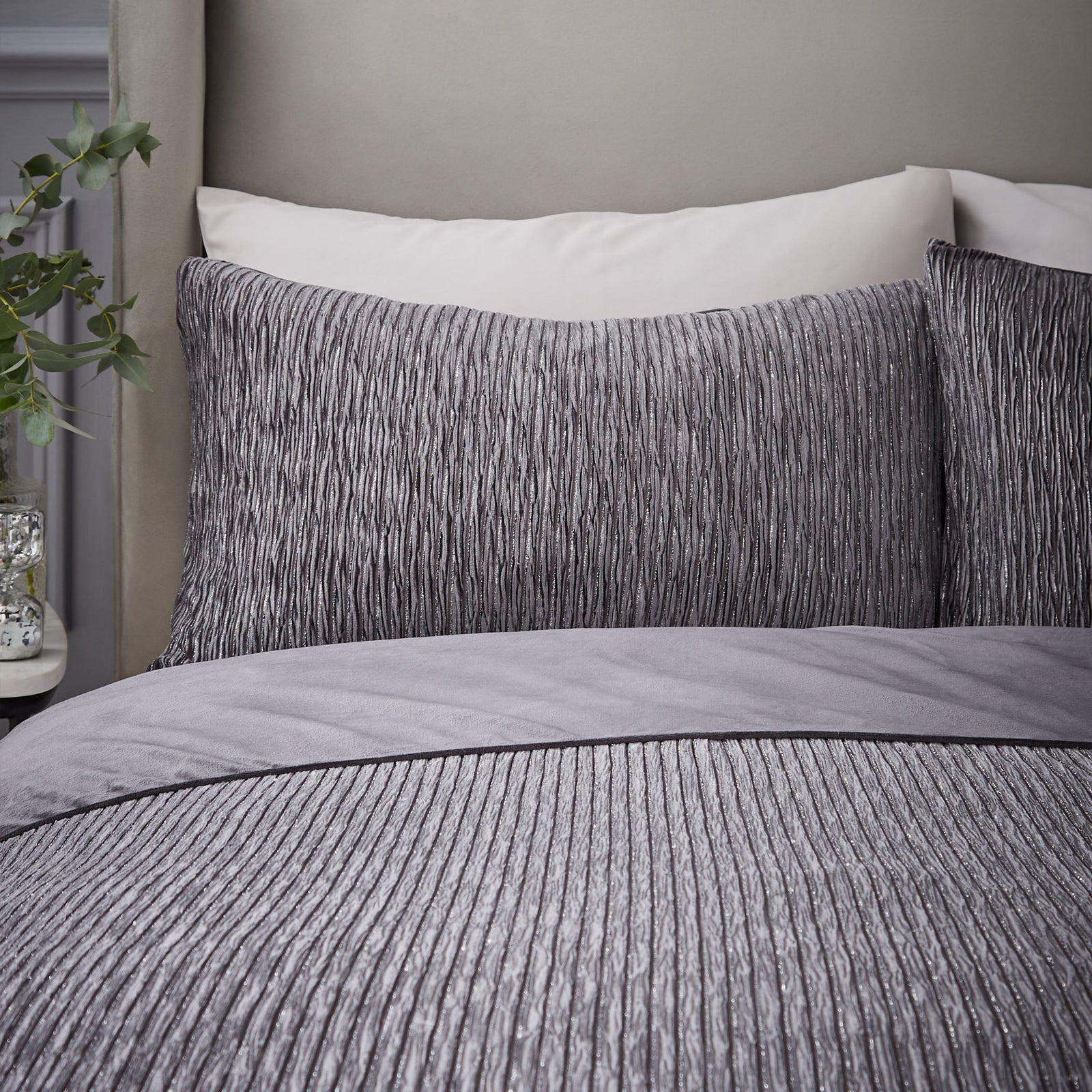 Catherine Lansfield Allure Sparkle Grey Duvet Cover Set - DISC Allure Sparkle Grey Super King Duvet Set - Super King Sterling Home 3