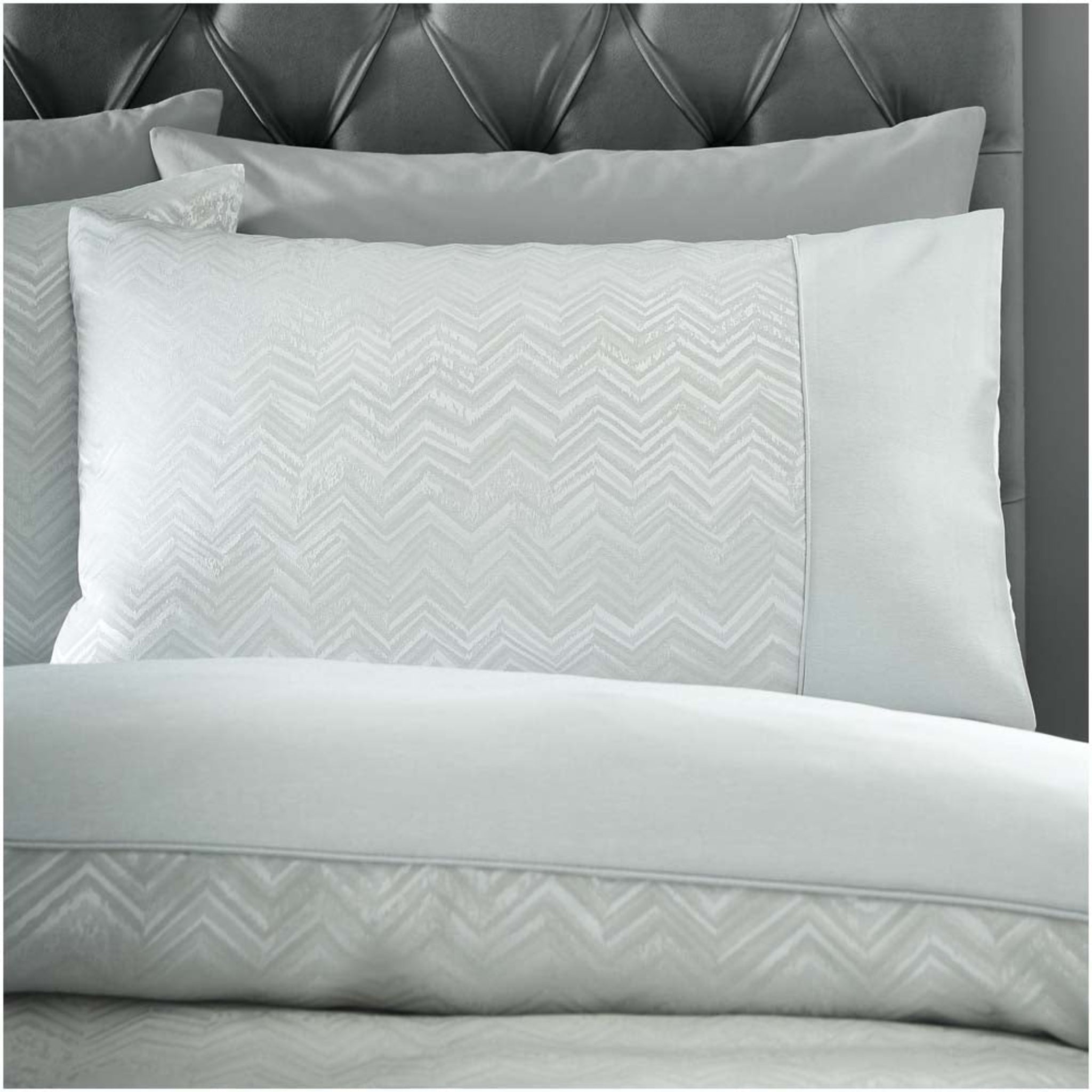 Antibes Silver Duvet Cover Set - Antibes Duvet Set Silver King Sterling Home 4