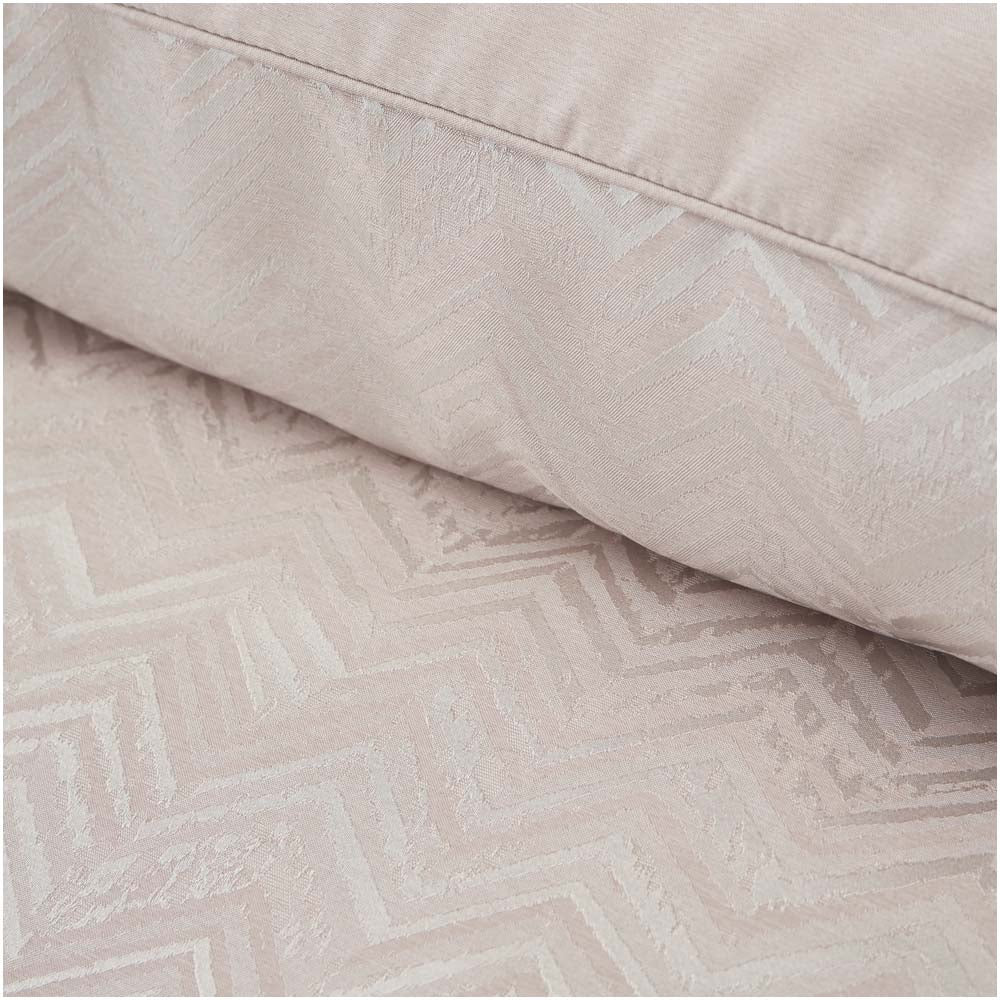 Antibes Pink Duvet Cover Set - DISC Antibes Duvet Set Pink Double Accessories Sterling Home 3