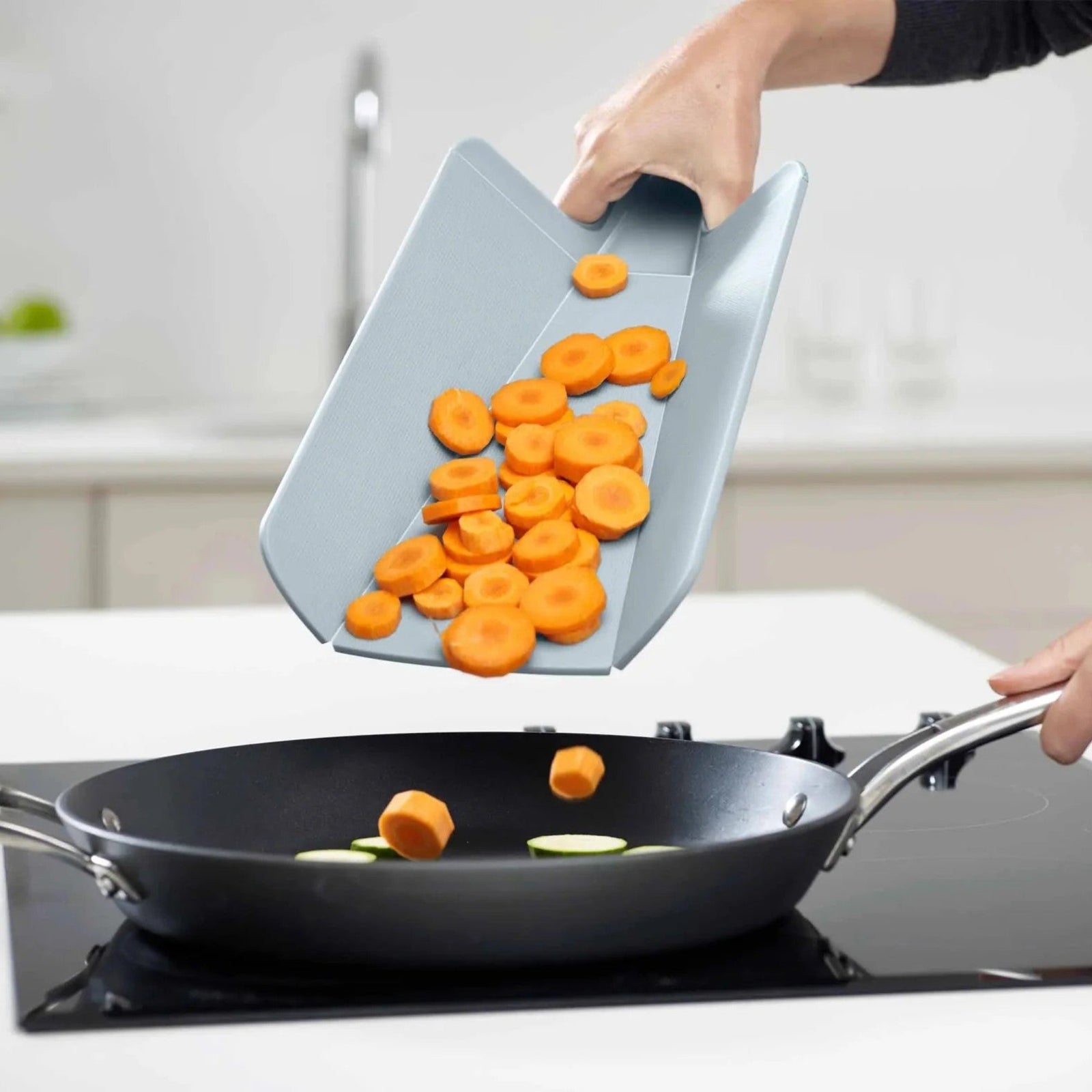 Joseph Joseph Blue Chop2Pot Twin Pack Folding Chopping Board - Chop2Pot Plus Small Twin pack Sky Sterling Home 3