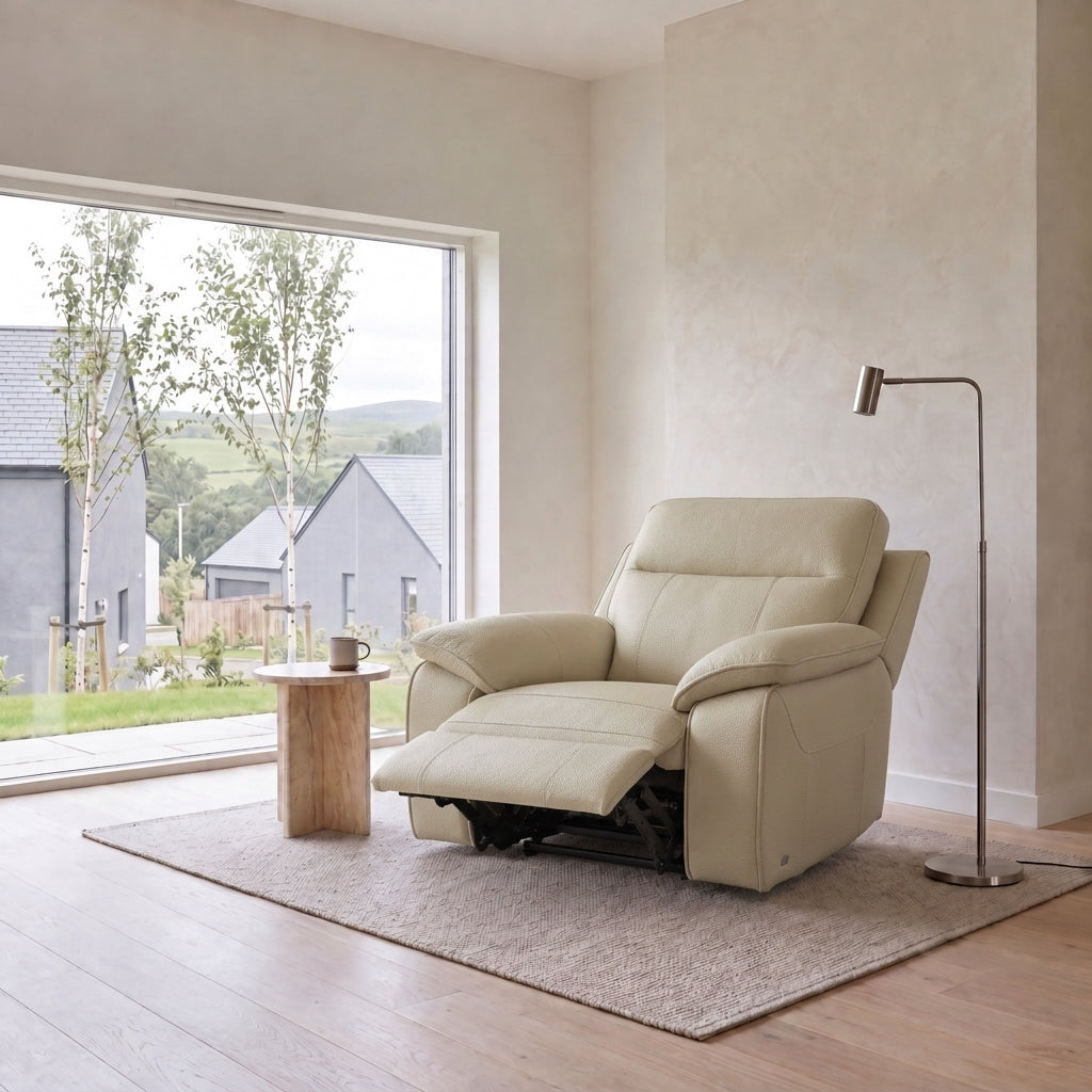 Nicoletti Vivaldi Recliner Armchair - Power Recliner Chair CK Botero - Power Recliner with USB-C — Botero 2156 Crema, gallery image 2