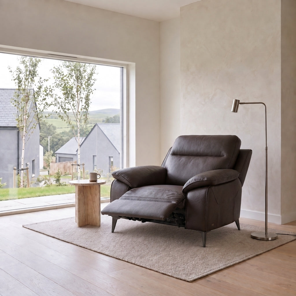 Nicoletti Vivaldi Recliner Armchair On Legs  - Power Recliner Chair on Legs CK Botero - Power Recliner with USB-C — Botero 2157 Testa Di Moro, gallery image 1