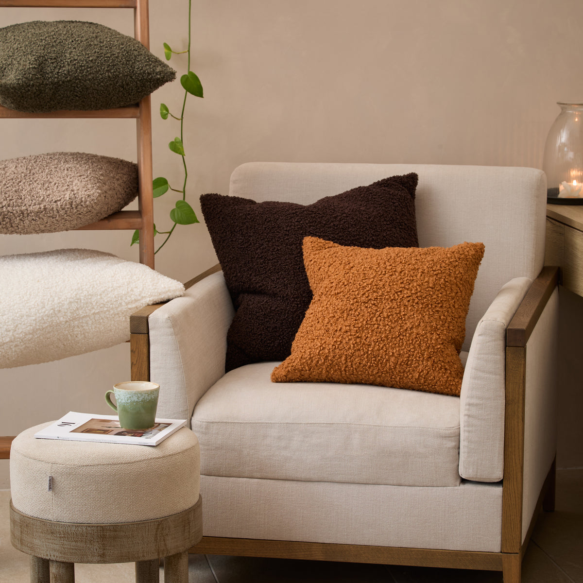 Cabu Chunky Boucle Cushion Brown 45CM - Cabu Chunky Boucle Cushion Chocolate 45CM Sterling Home 3
