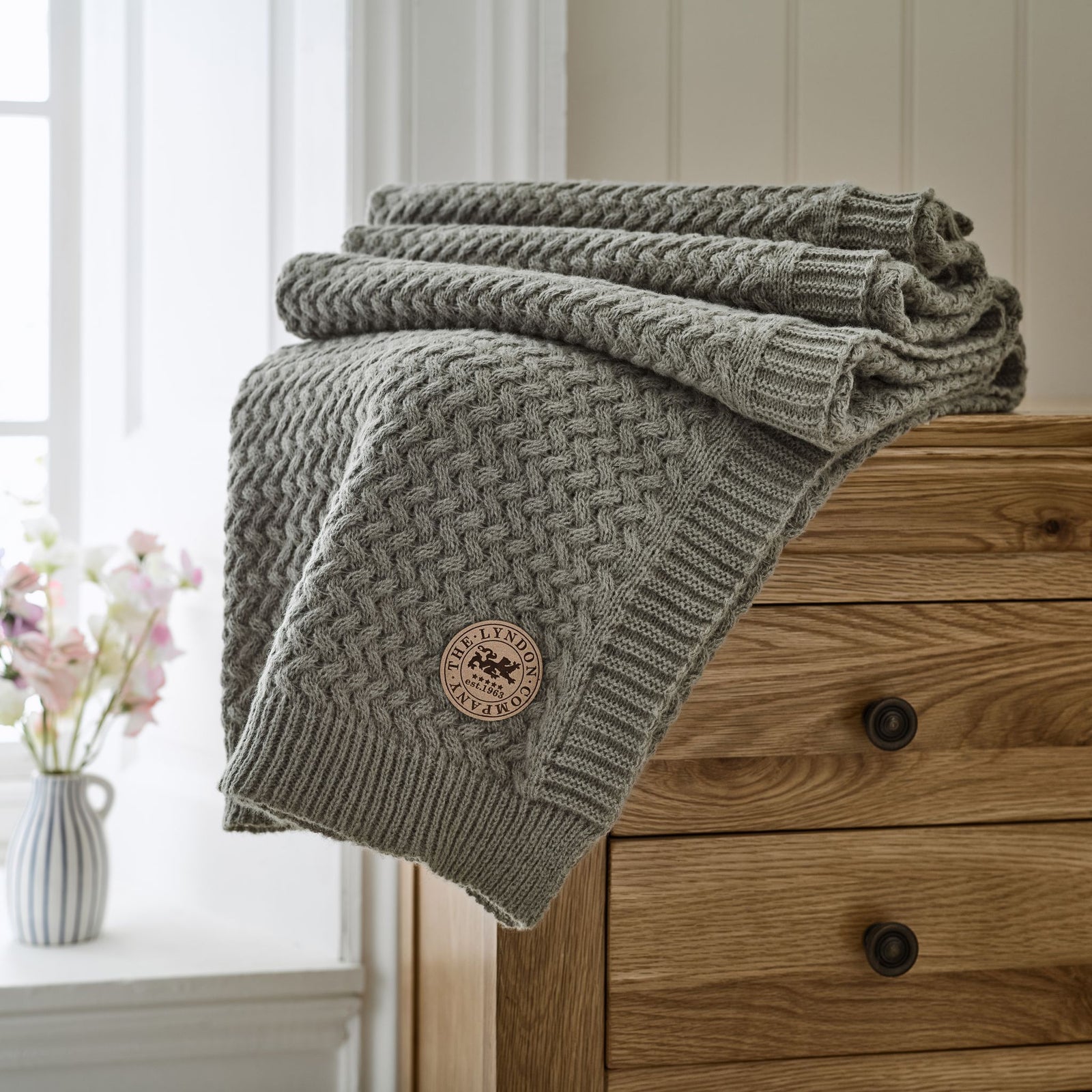 Cadenza Knitted Throw Grey - Cadenza Knitted Throw 130x170CM Grey Sterling Home 2