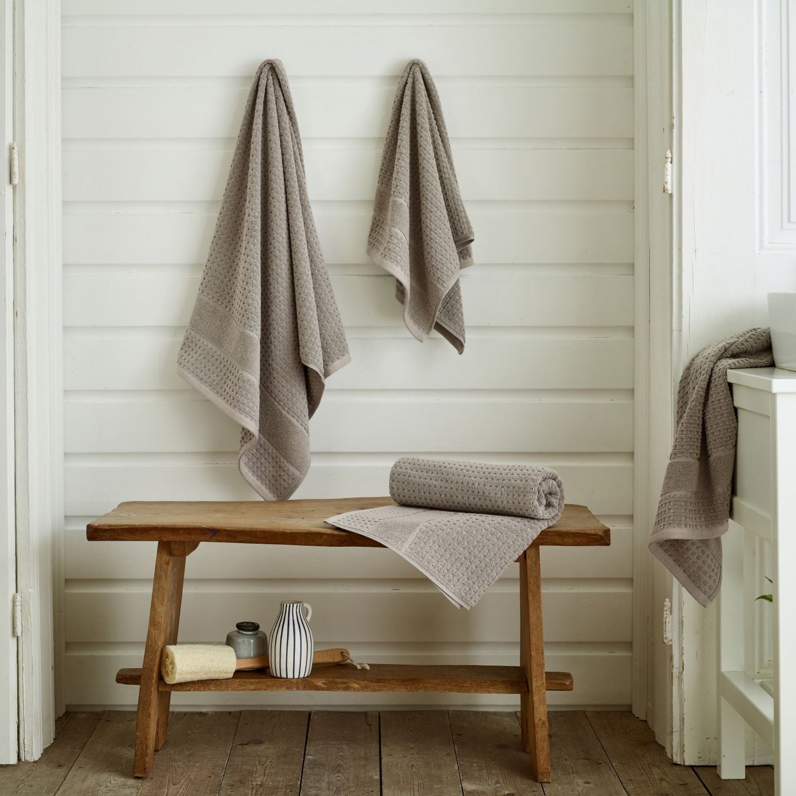 Mosley Towel Light Brown - SALE Mosley Bath Sheet Mushroom Sterling Home 1
