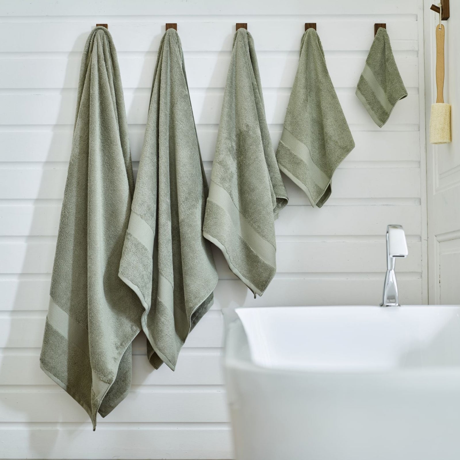 Egyptian Embrace Towel Green - Egyptian Embrace Jumbo Bath Sheet Sage Sterling Home 2