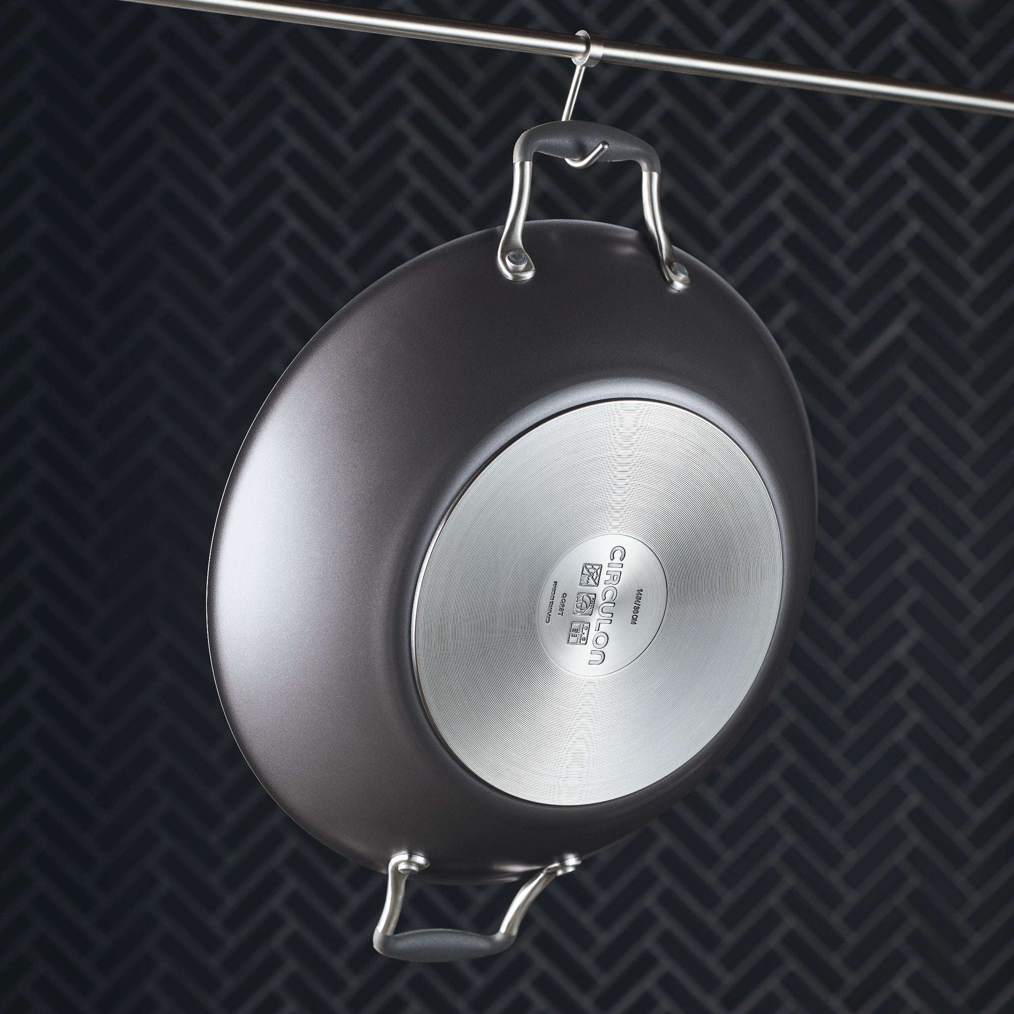 Circulon Scratch Defense Wok 36CM Sterling Home 4