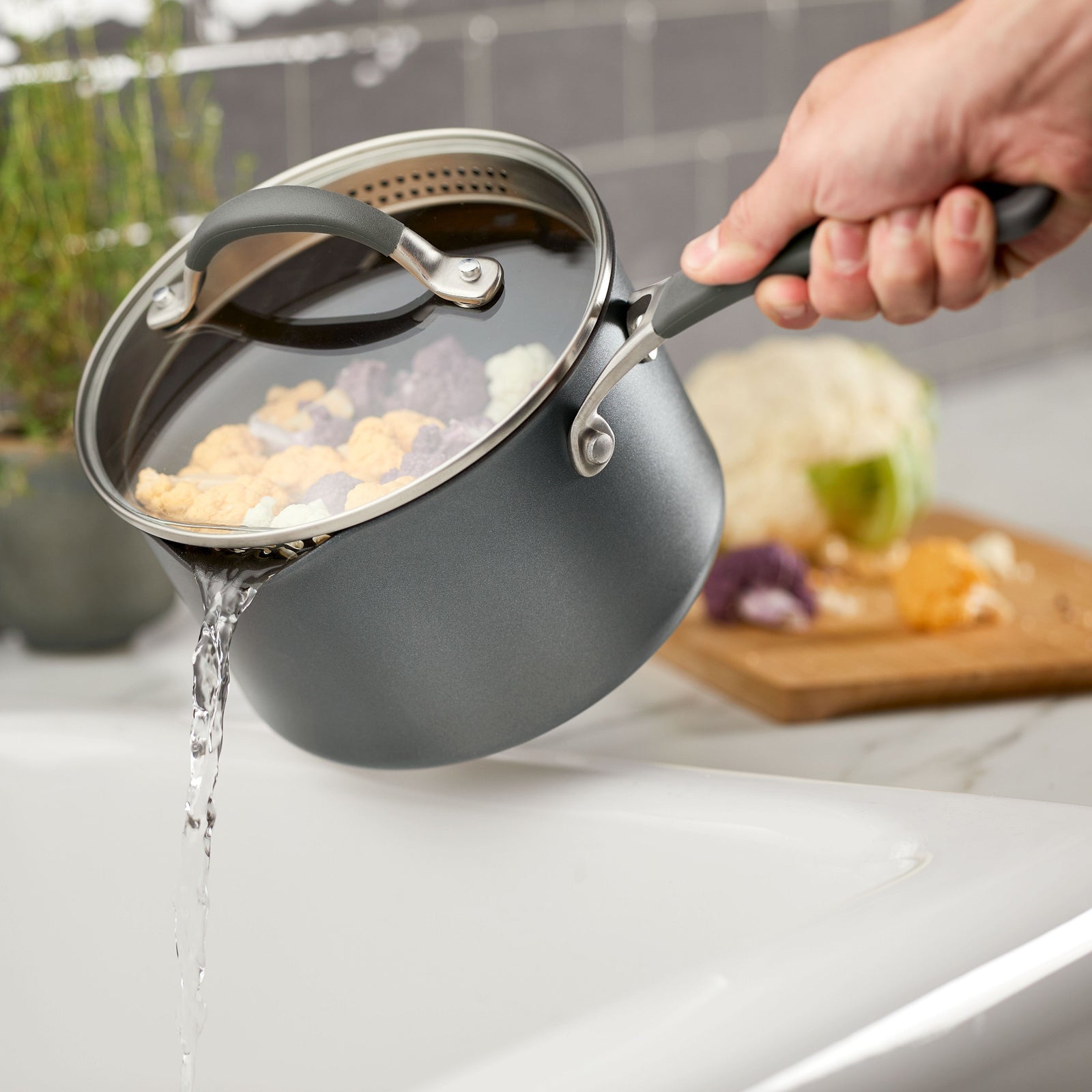 Circulon S Defense Straining Saucepan 18CM 2.8L Sterling Home 1