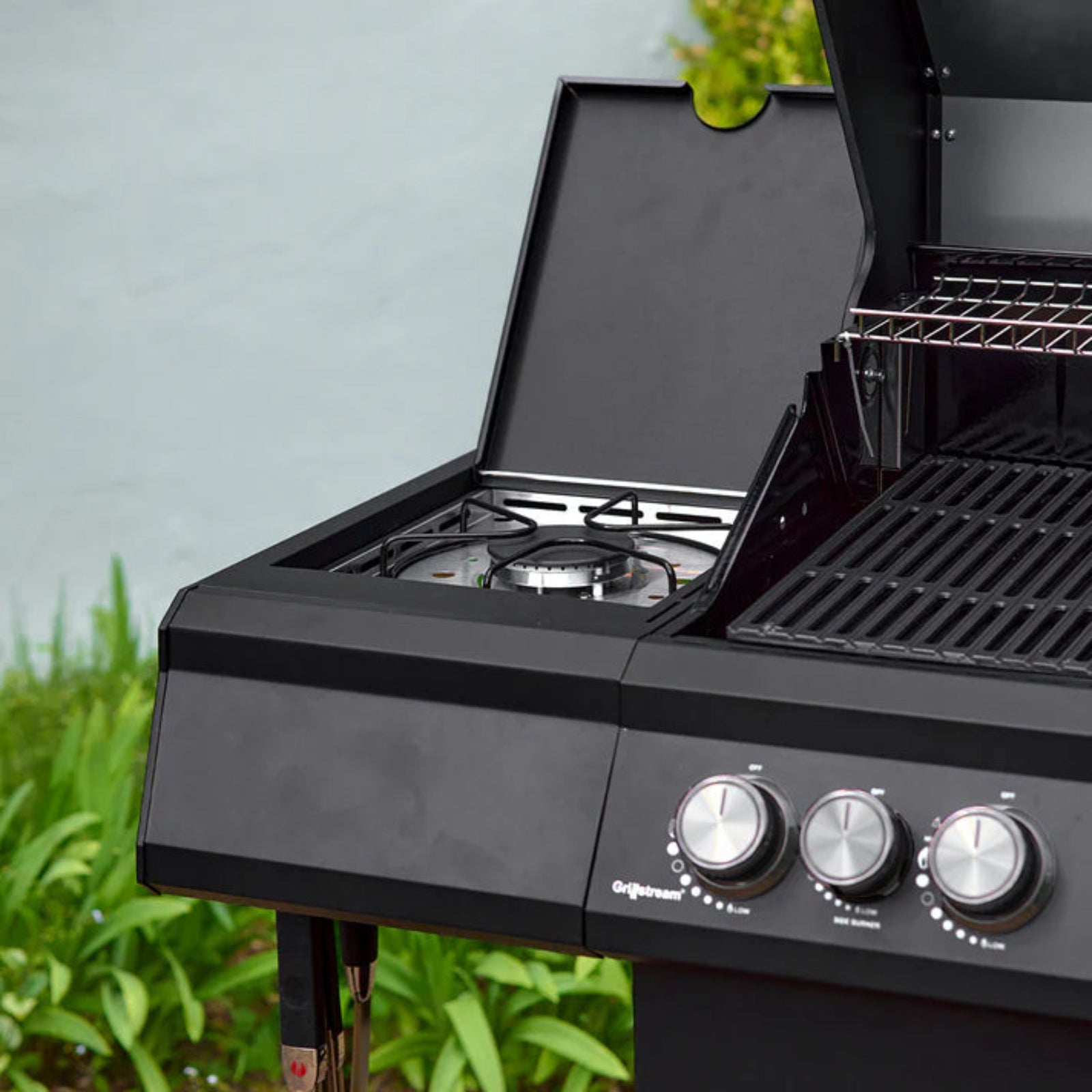 Grillstream Stealth 6 Burner With Side Burner Black - Stealth 6 Burner with Side Burner - Black Sterling Home 3