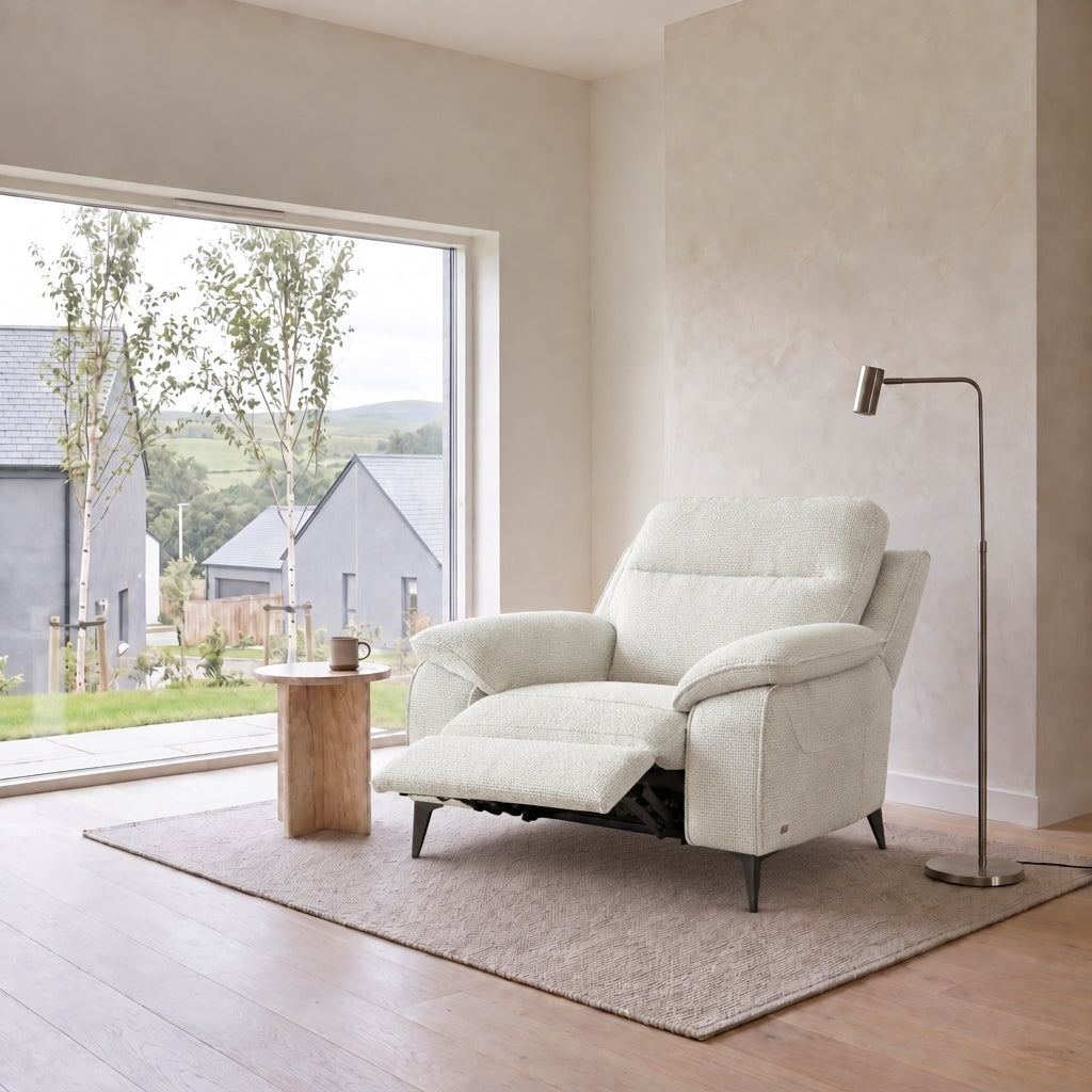 Nicoletti Vivaldi Recliner Armchair On Legs  - Power Recliner Chair on Legs NA/NE - Power Recliner with USB-C — Gaston 701 Bianco, gallery image 1