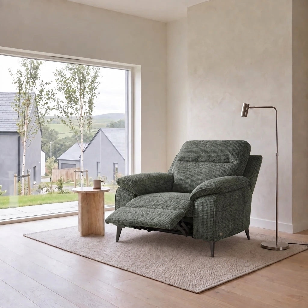 Nicoletti Vivaldi Recliner Armchair On Legs  - Power Recliner Chair on Legs NA/NE - Power Recliner with USB-C — Gaston 758 Verde, gallery image 1