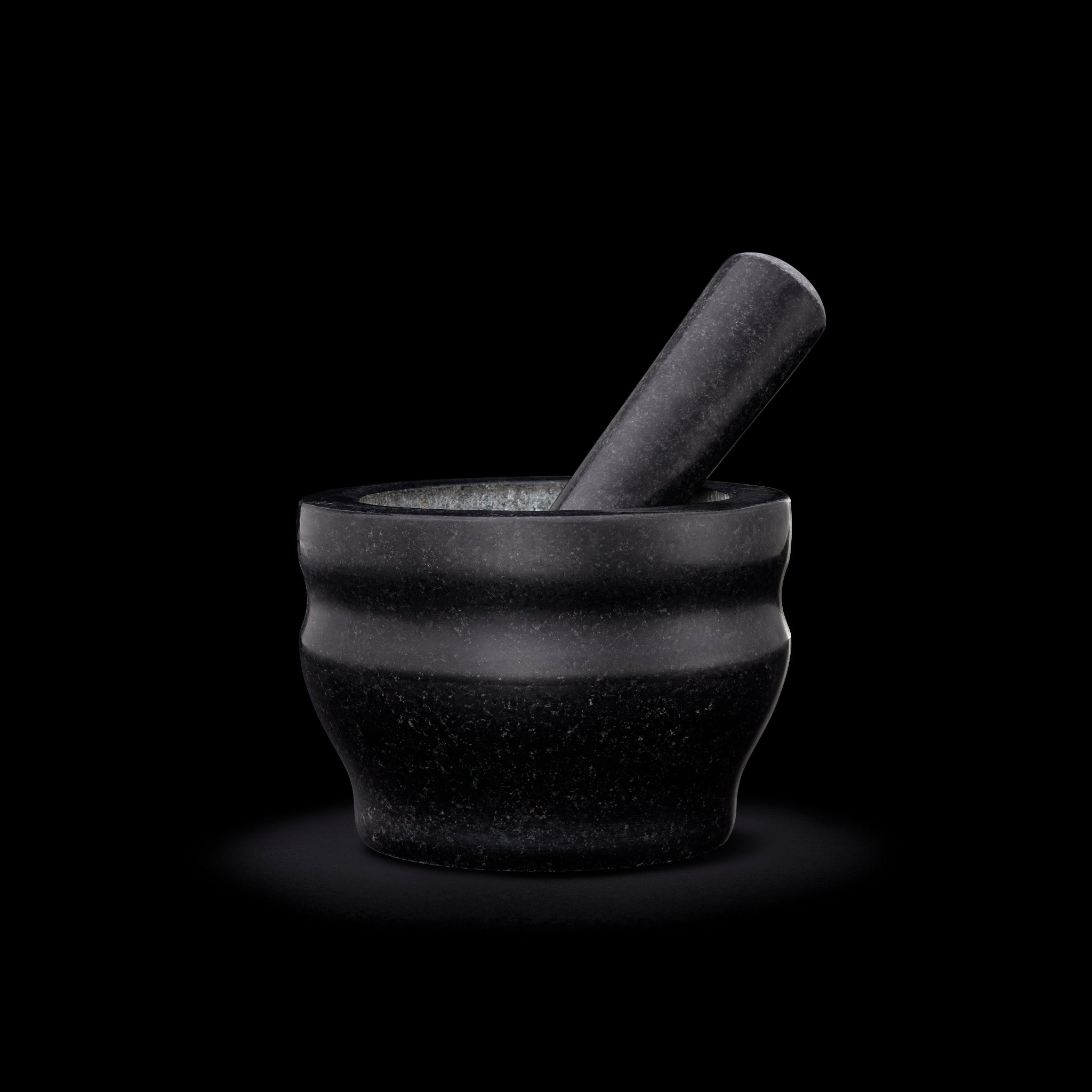 Worcester Black Granite Pestle & Mortar 14CM Sterling Home 4