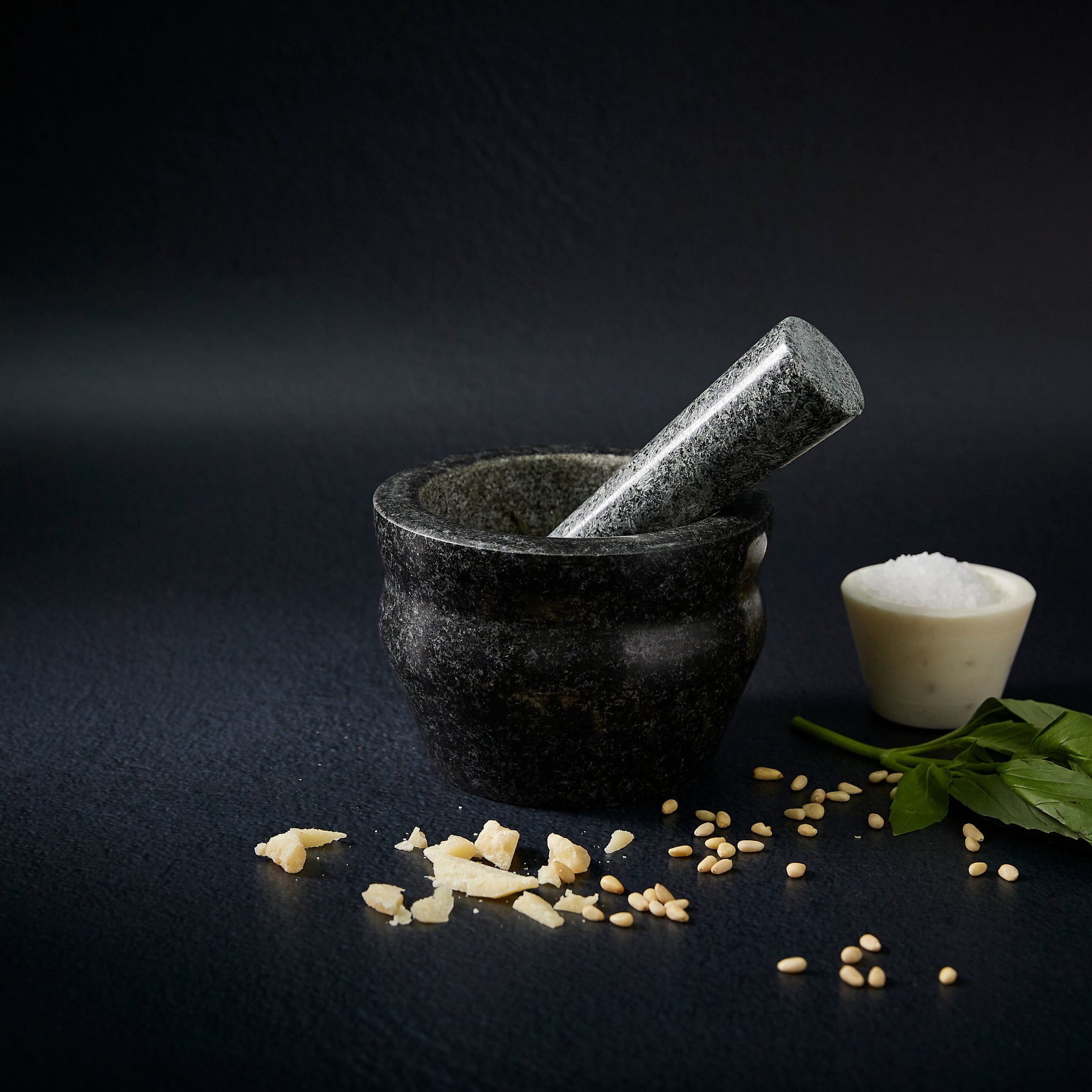 Worcester Black Granite Pestle & Mortar 14CM Sterling Home 3