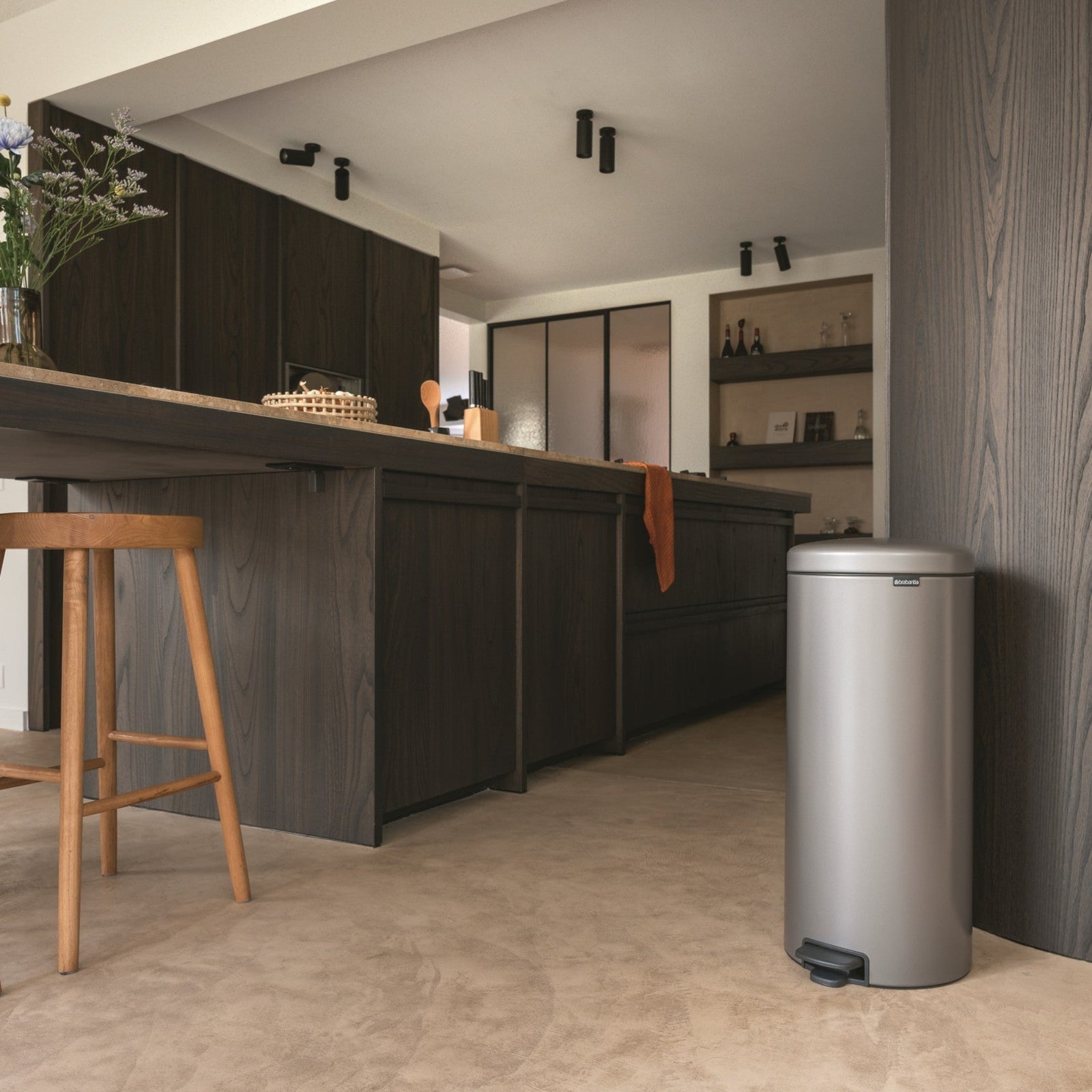 NewIcon Pedal Bin Platinum 30L Sterling Home 2